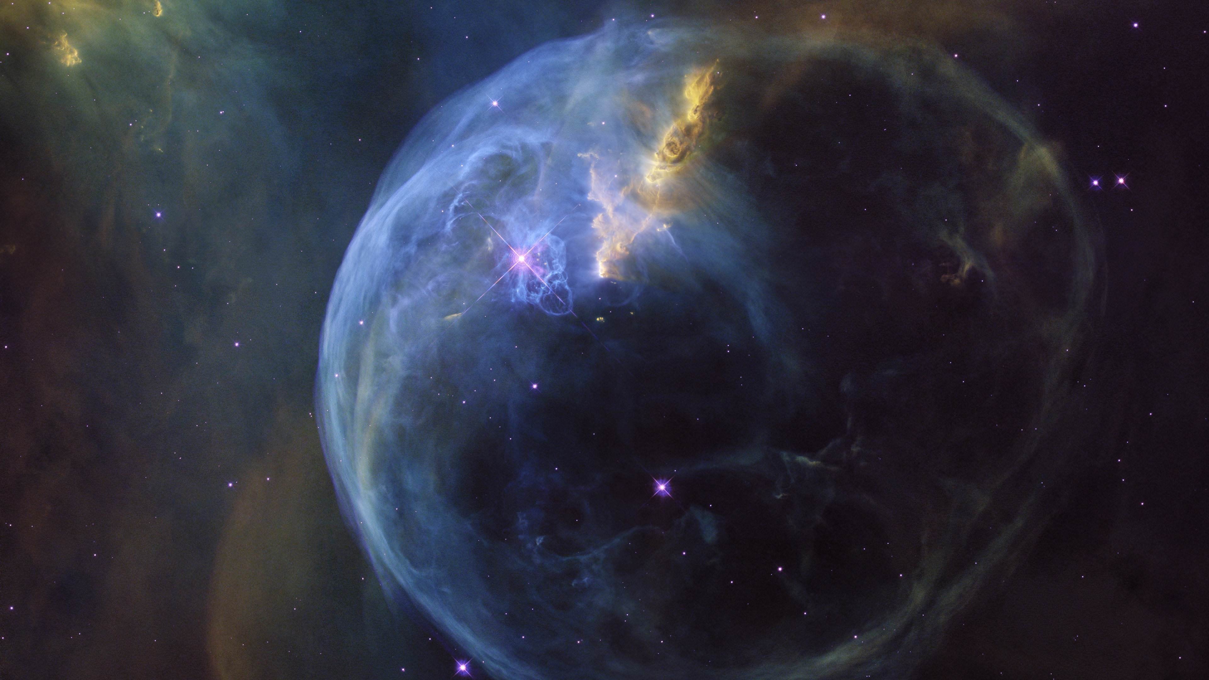 The Bubble Nebula (a.k.a NGC 7635) Courtesy Of ESA Hubble Space Telescope (3840X2160)