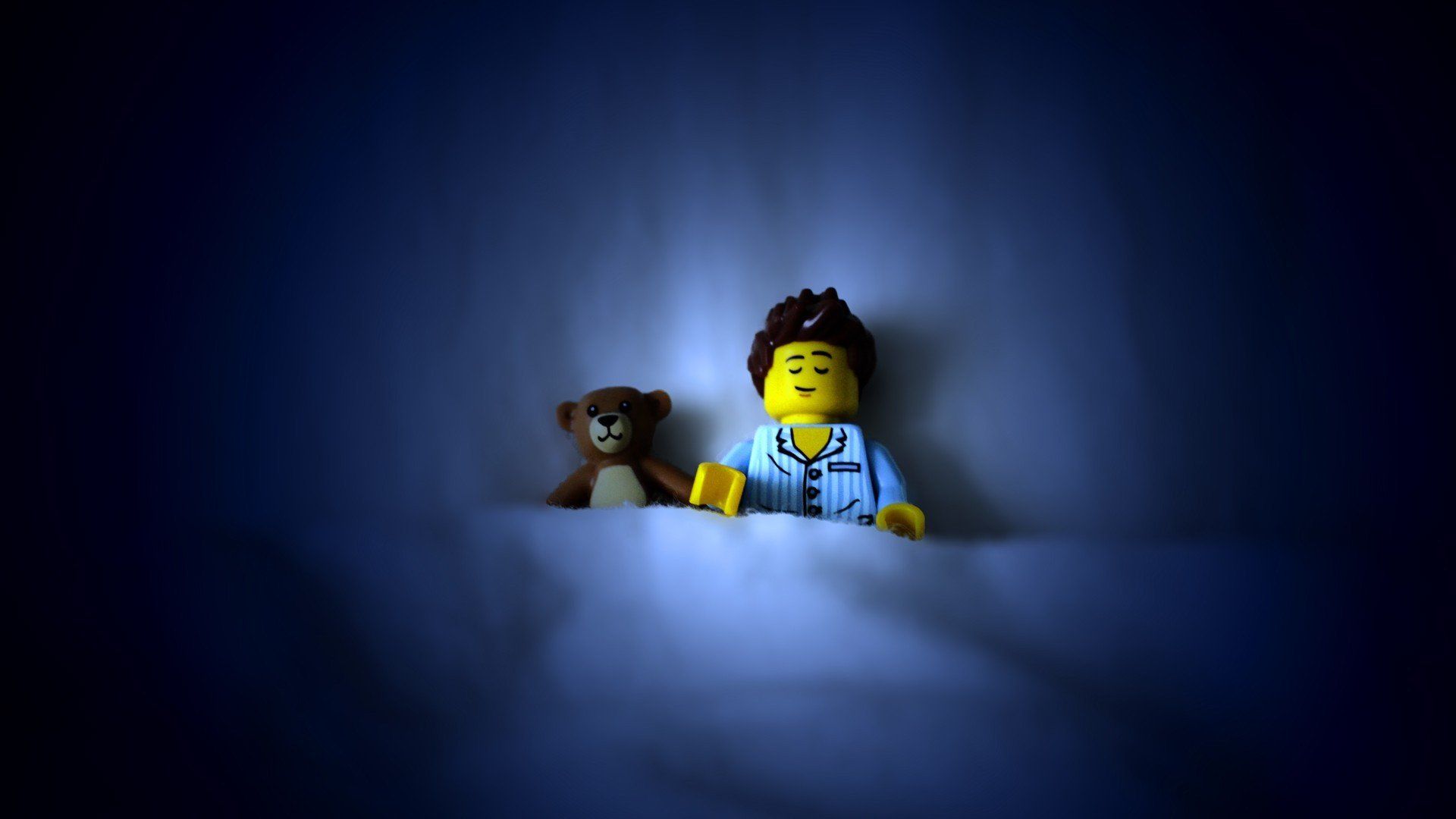LEGO, Sleeping HD Wallpaper / Desktop and Mobile Image & Photo
