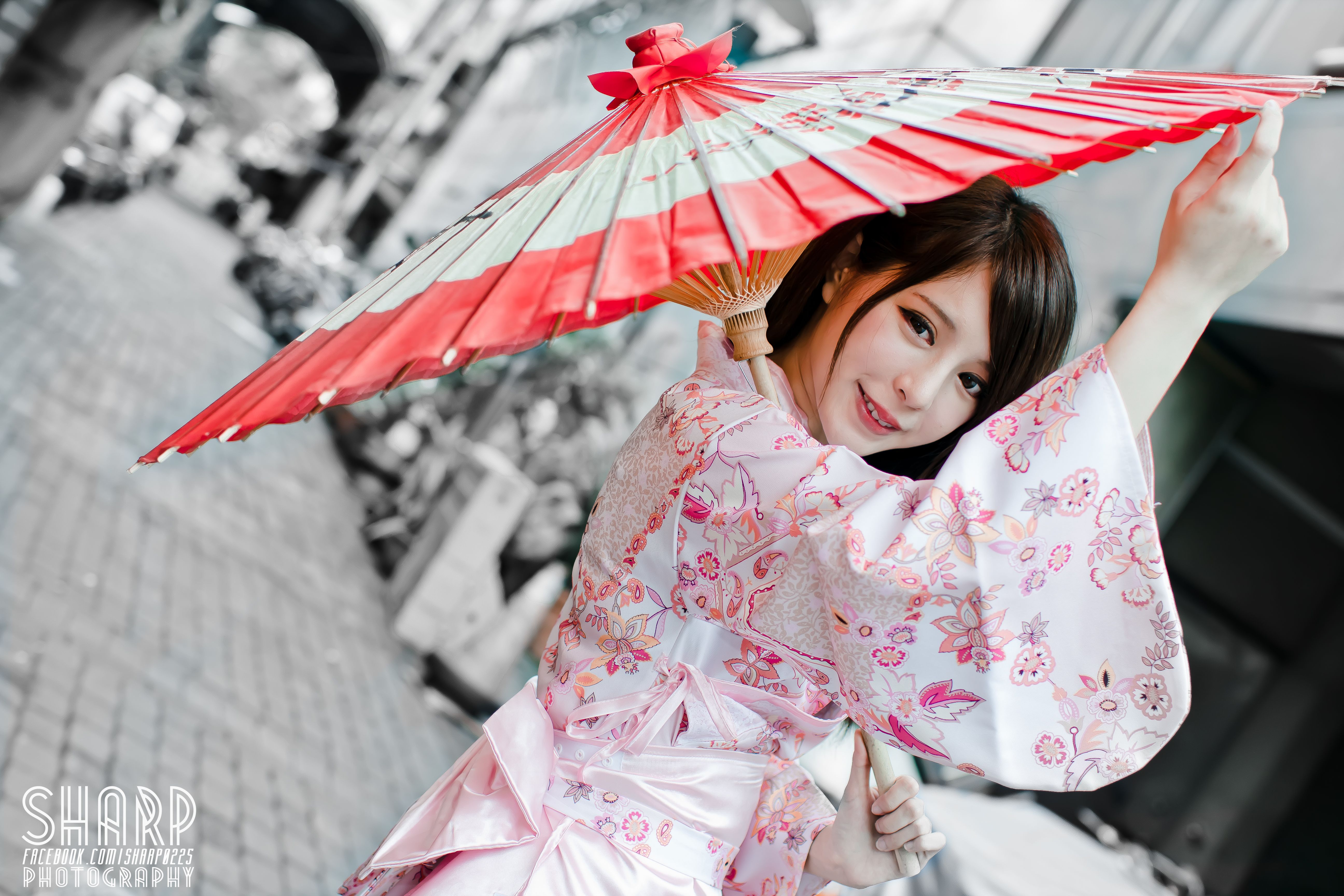 Julie Chang Taiwanese Traditional Costume National Dress Umbrella Girl Asia...