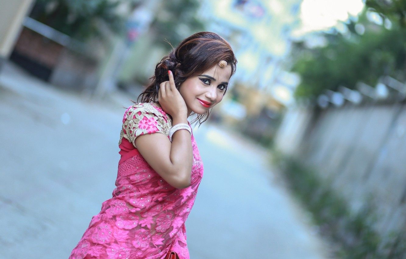 Photo Wallpaper Girl, Smile, Indian, Saree Girls Wallpaper Hd, Download Wallpaper