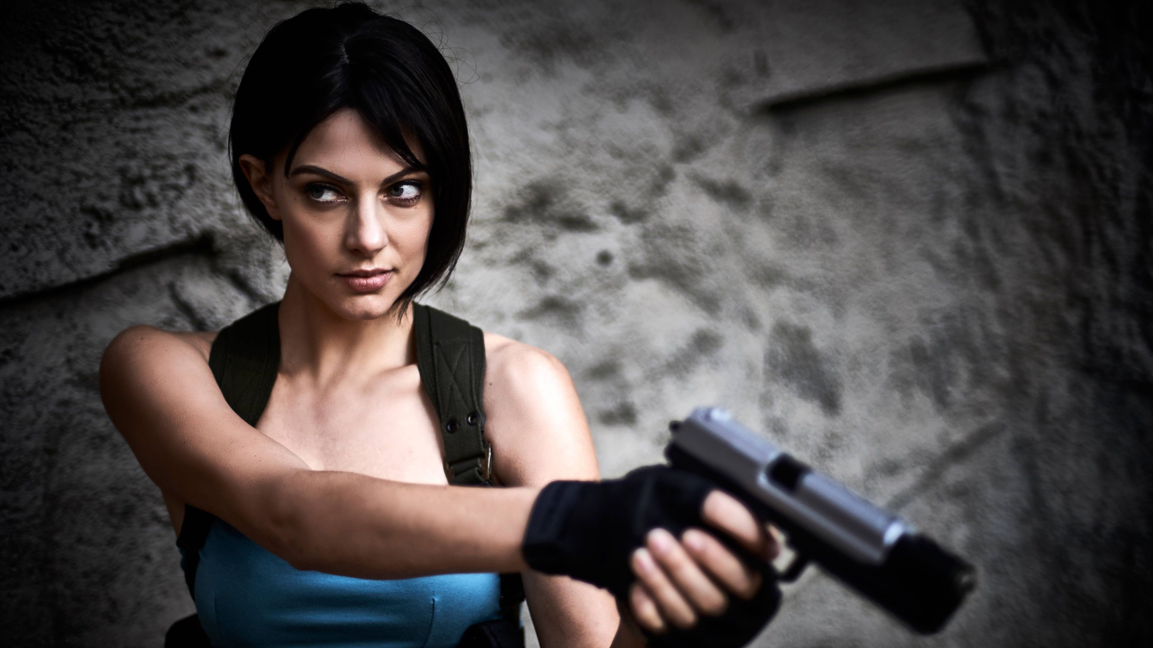 Wallpaper Resident Evil, cosplay, girl, gun 3840x2160 UHD 4K Picture, Image