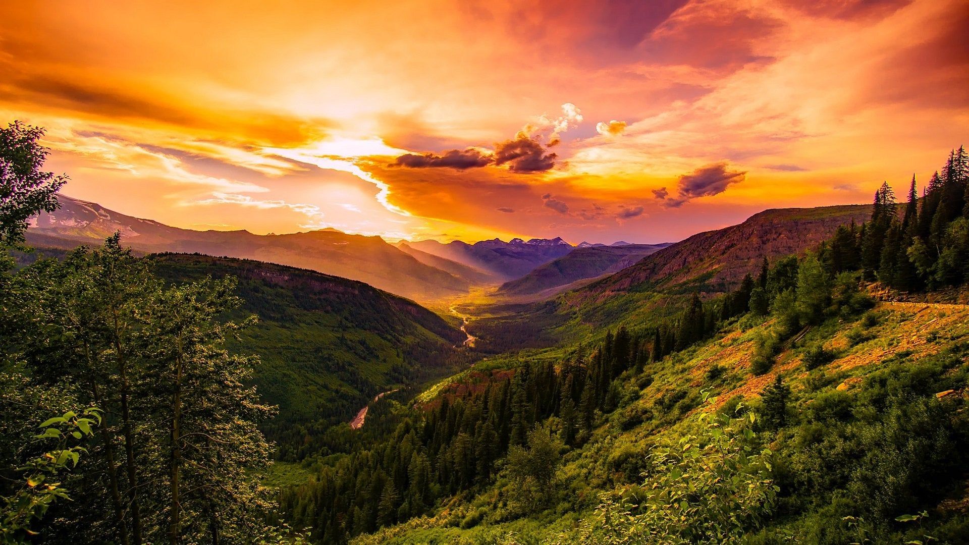 Mountain valley sunrise (1920x1080)