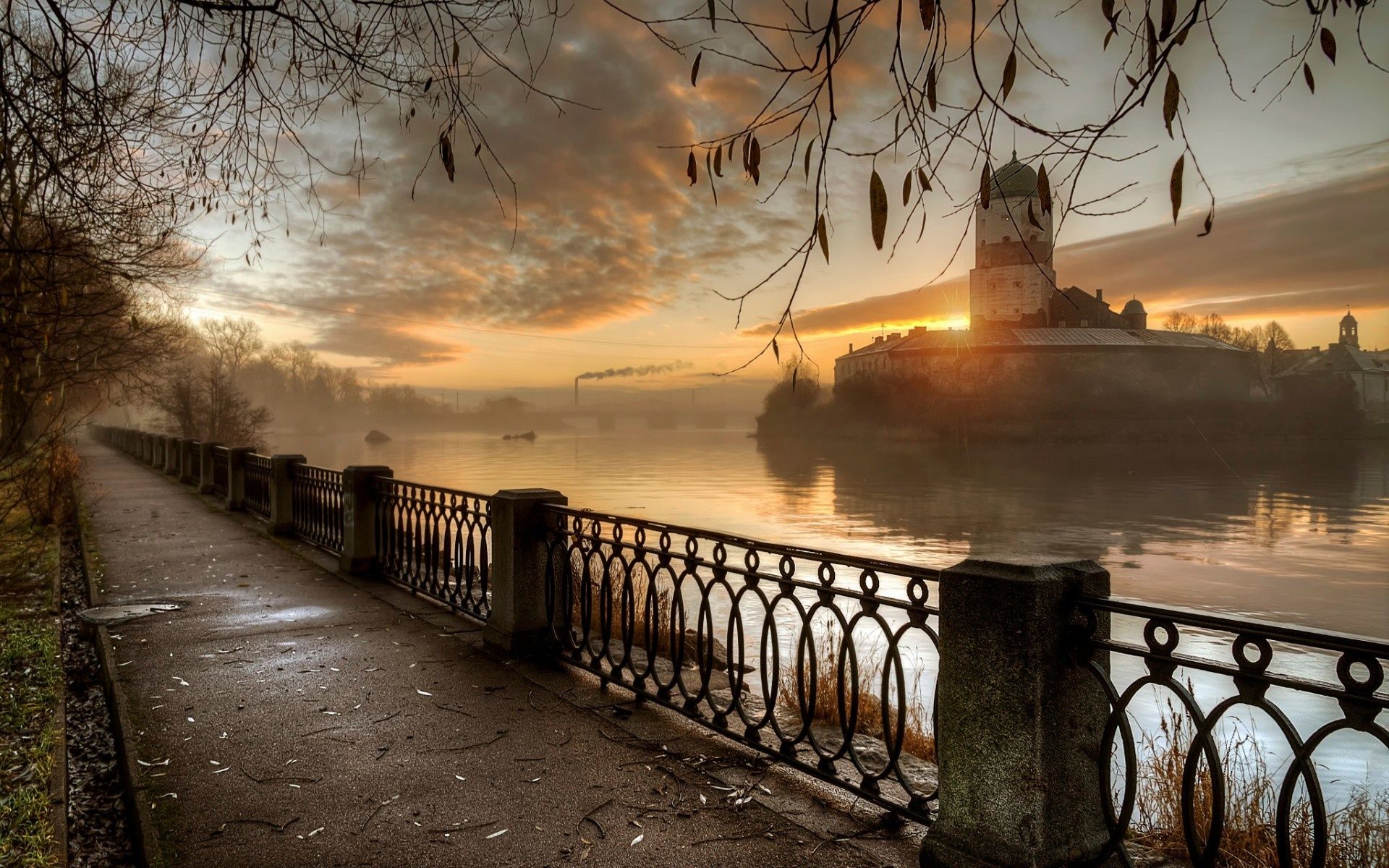 autumn, sunset, castle, clouds, morning, sea, Russia, mist wallpaper