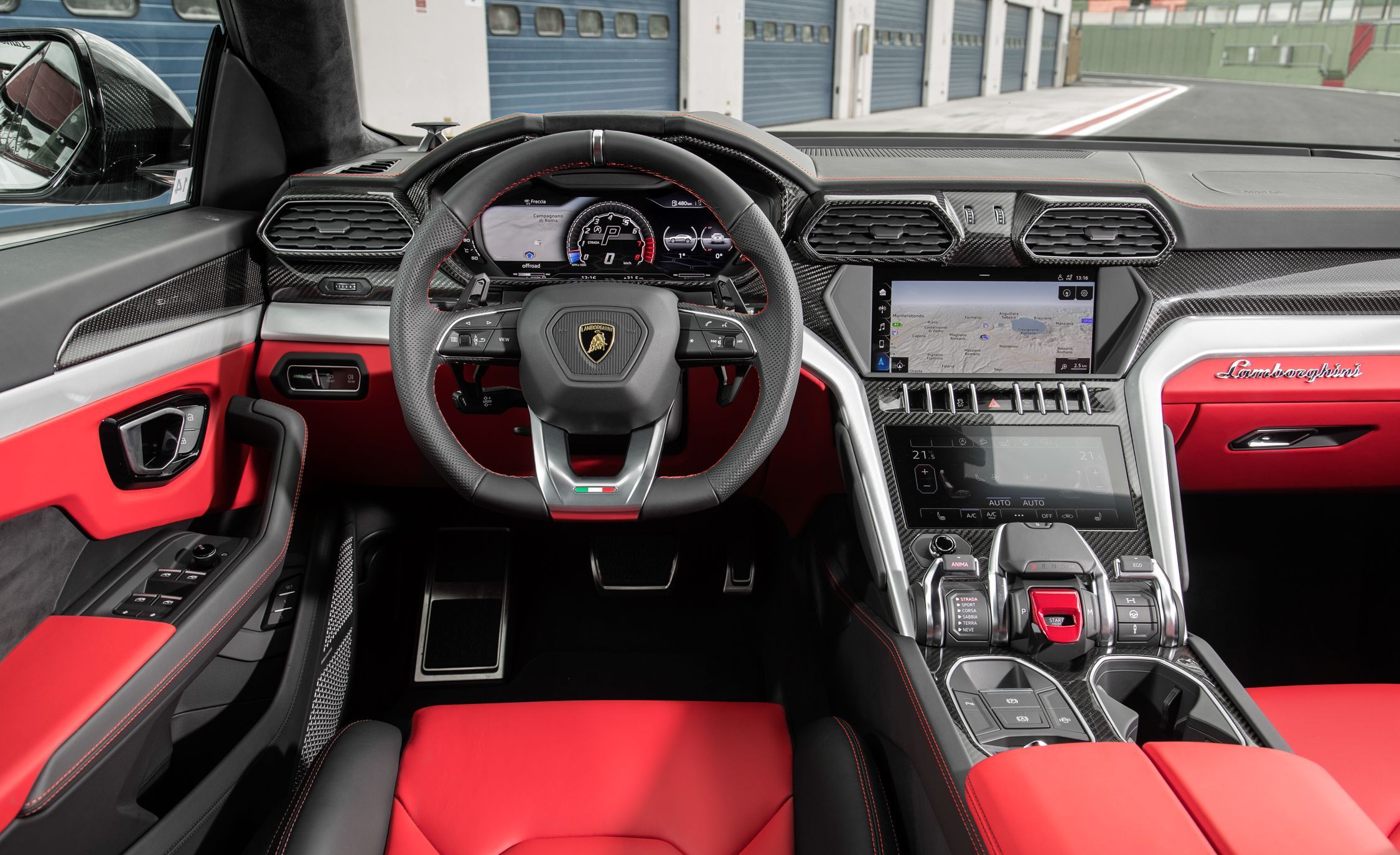 Lamborghini Urus Interior Cockpit Wallpaper (126)