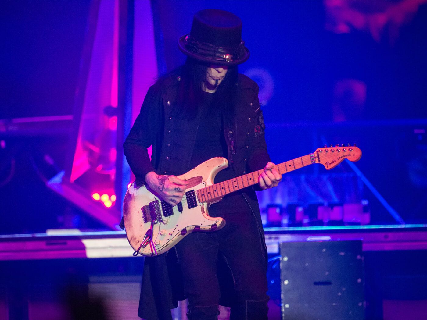 Mötley Crüe's Mick Mars to release solo album in 2020