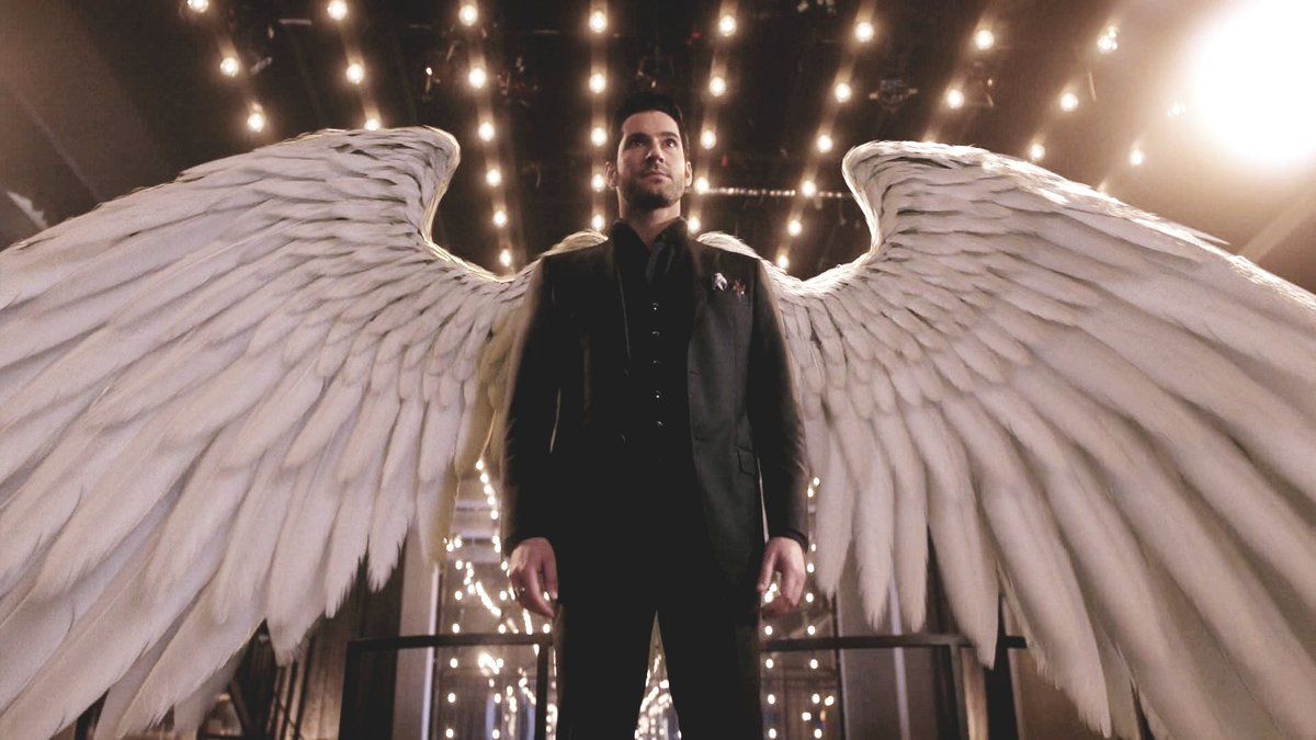 p honestly CAN'T think of a word other than magnificent to describe Lucifer's wings