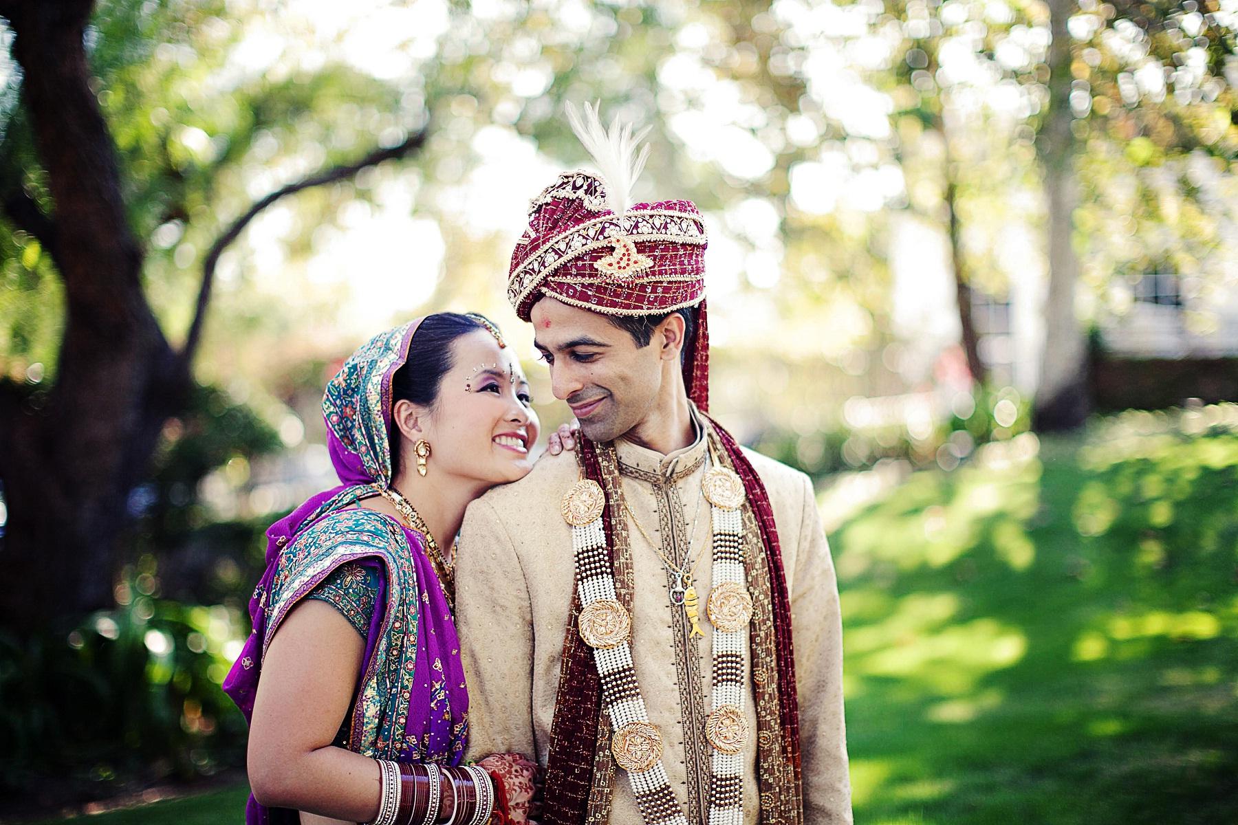 Indian Married Couple Wallpaper HD Wallpaper