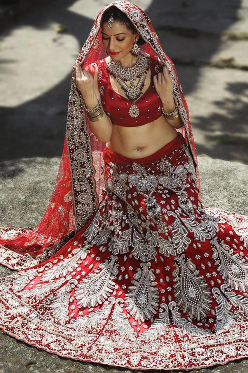 Buy Designer Lehengas - Red And Green Multi Embroidery Wedding Lehenga  Choli At Hatkay