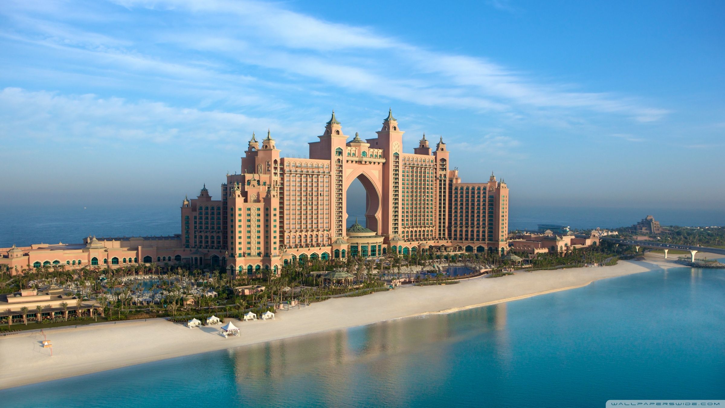 Atlantis Hotel Dubai Ultra HD Desktop Background Wallpaper for 4K UHD TV, Multi Display, Dual Monitor, Tablet