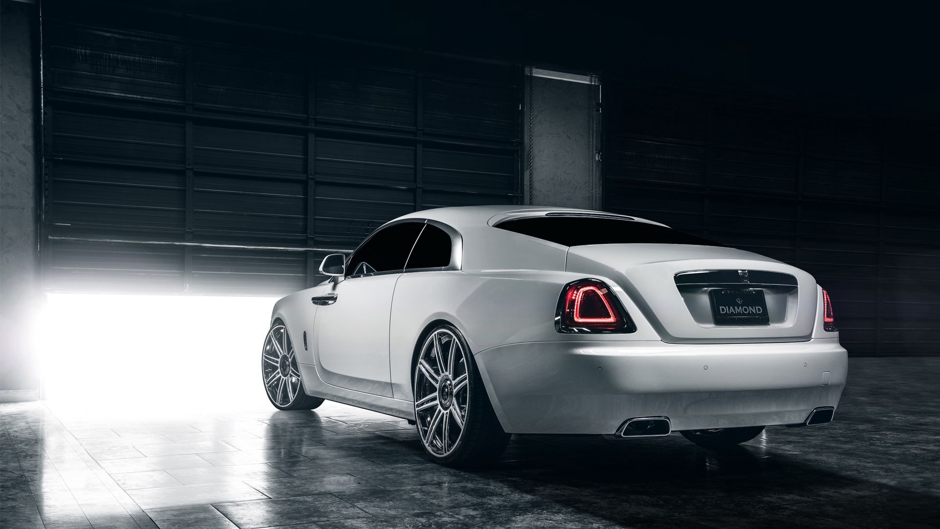 Download wallpaper 1920x1080 rolls royce, wraith, white, rear view full hd, hdtv, fhd, 1080p HD background