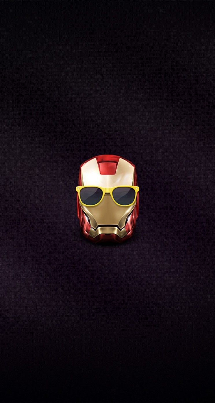 Minimalist Iron Man Wallpaper