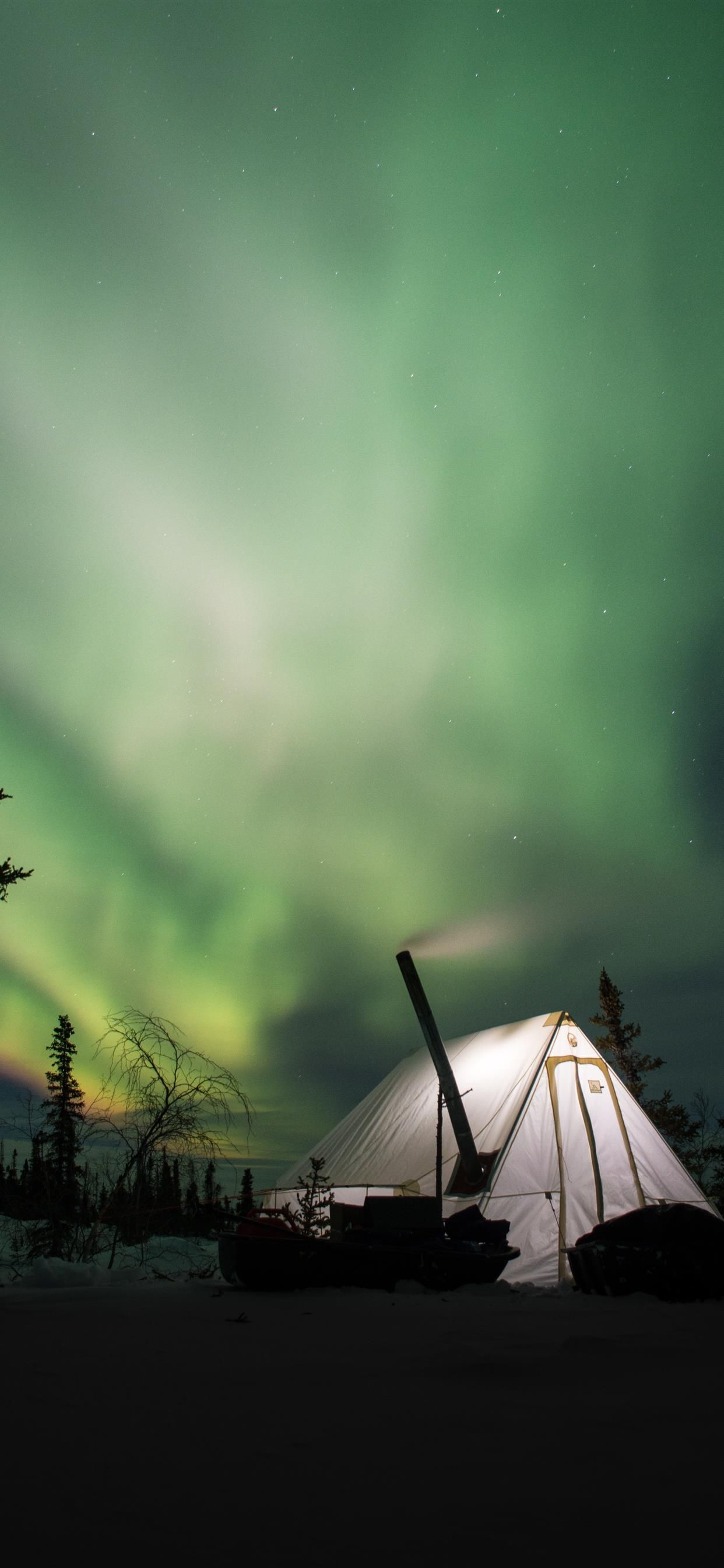 white camping tent and green Arora sky iPhone X Wallpaper Free Download
