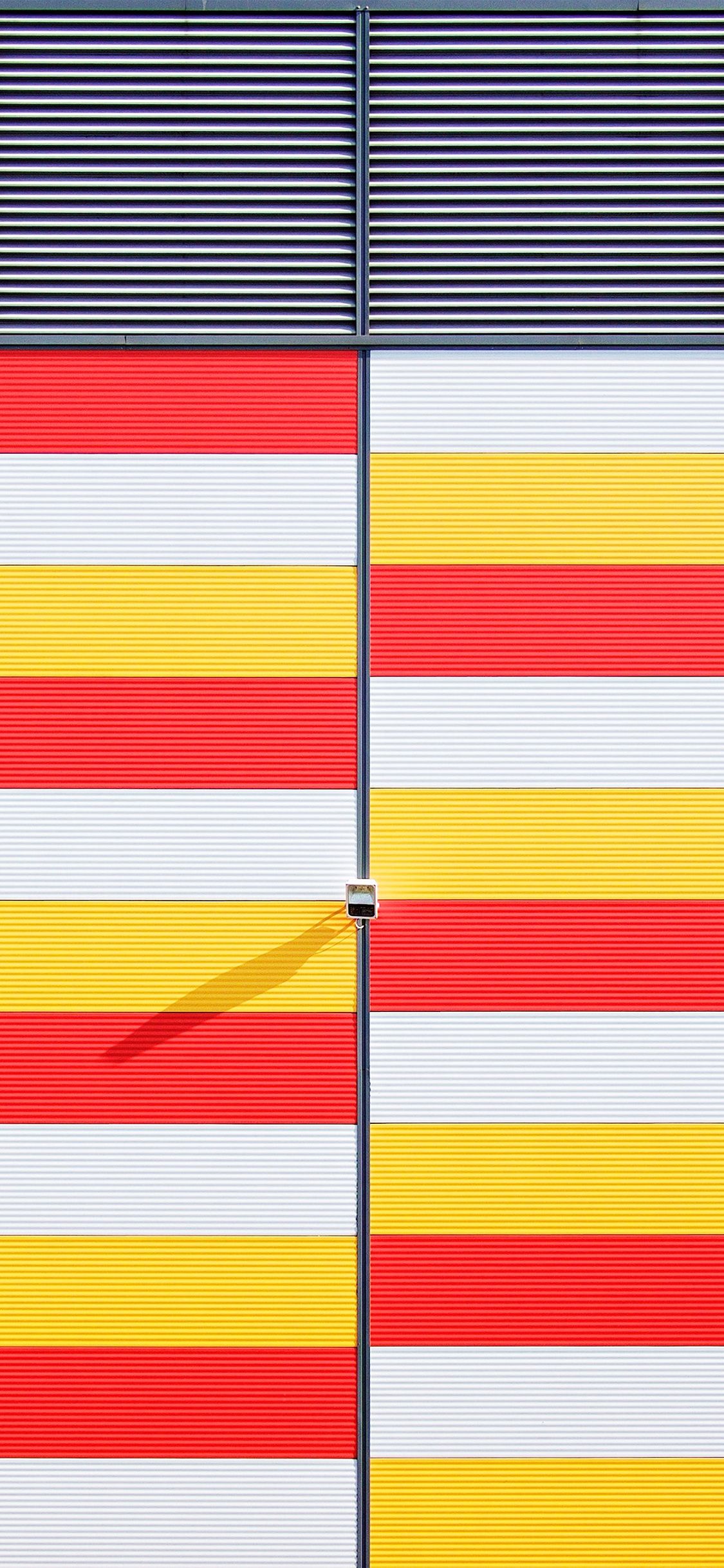 iPhone X wallpaper. red yellow white pattern city