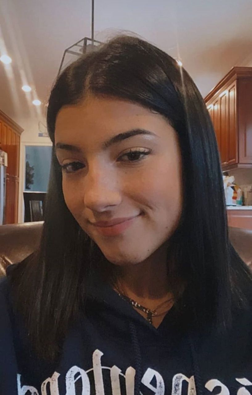 Shared Find image and videos about charli, charli damelio and charli d'amelio -. Cute beauty, The most beautiful girl, Rare photo