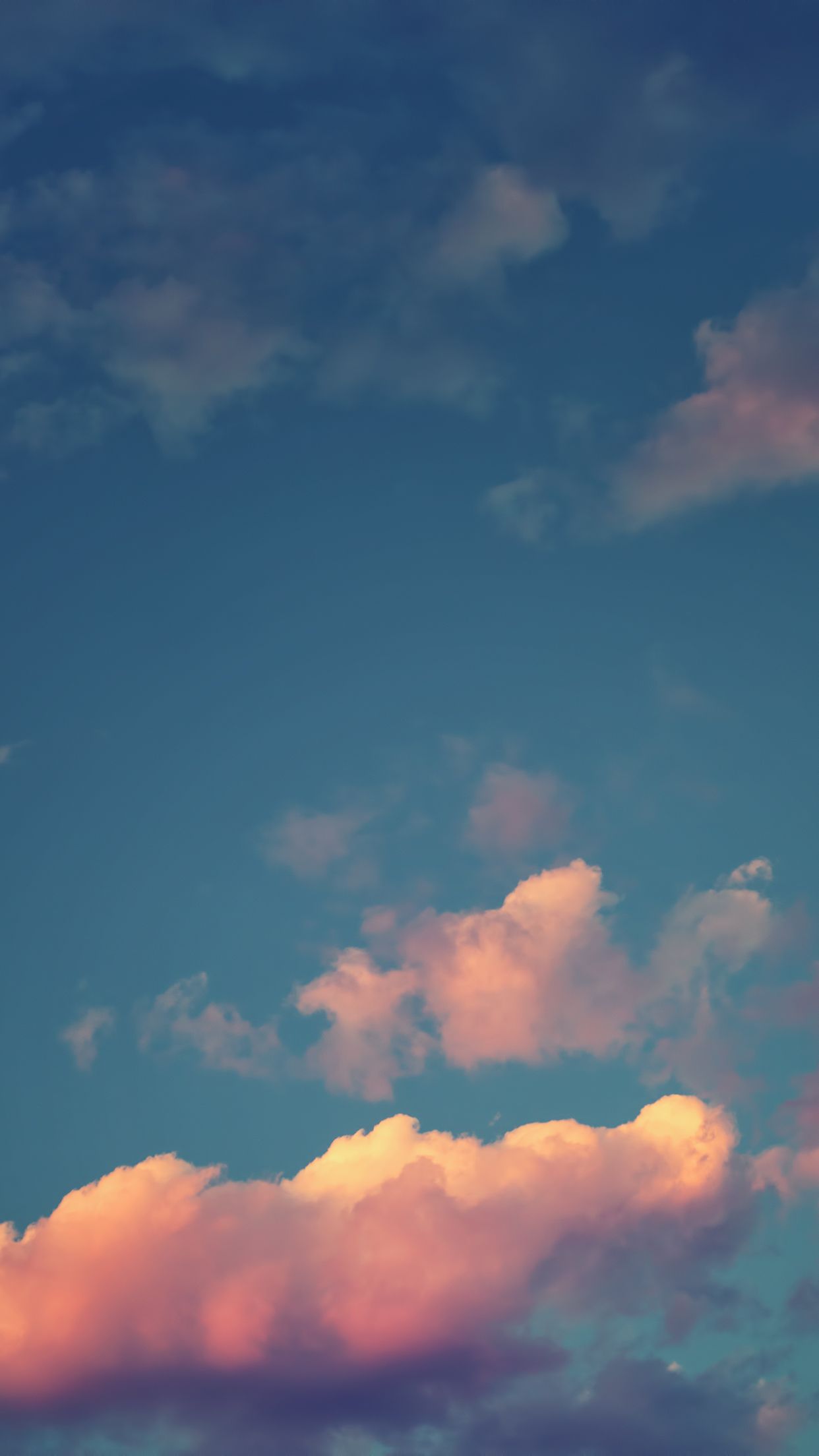 iWallpaper and clouds wallpaper. iPhone 6 wallpaper