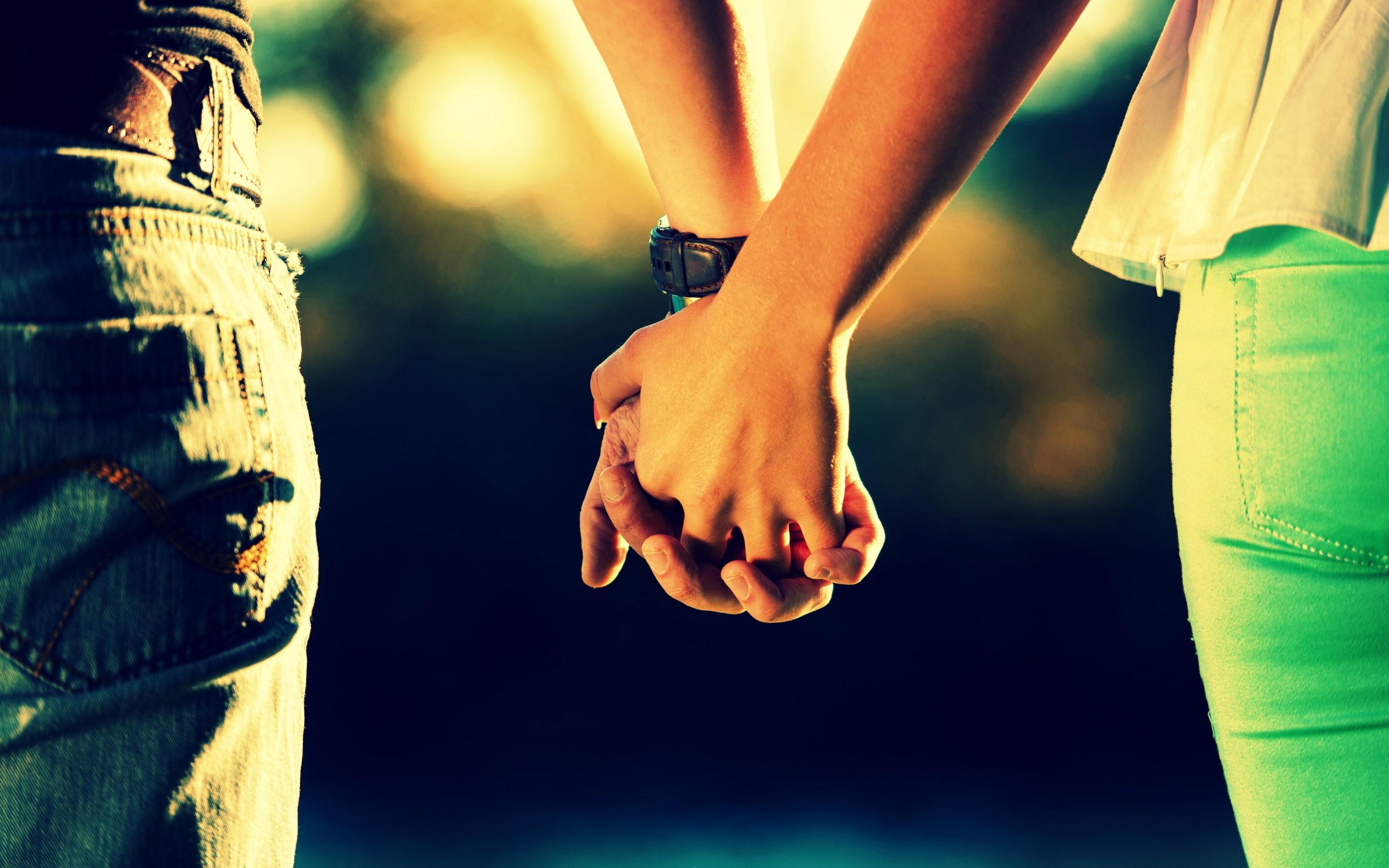 Free download Download Never gonna leave you boy and girl holding hand [2880x1800] for your Desktop, Mobile & Tablet. Explore Girl And Boy Hands Love Wallpaper