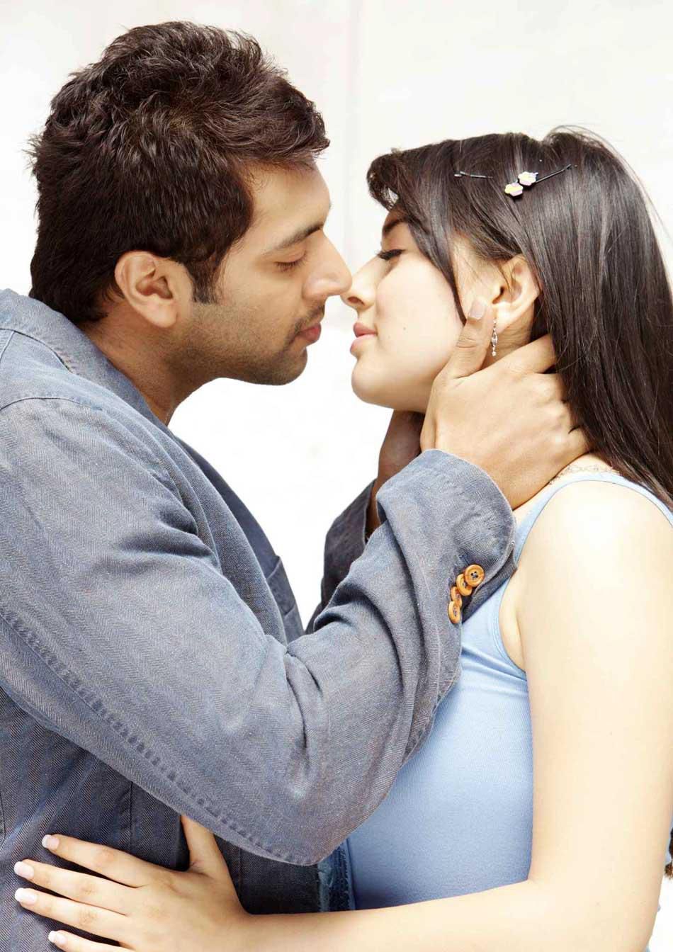 Hansika Motwani In Engeyum Kadhal HD Wallpaper