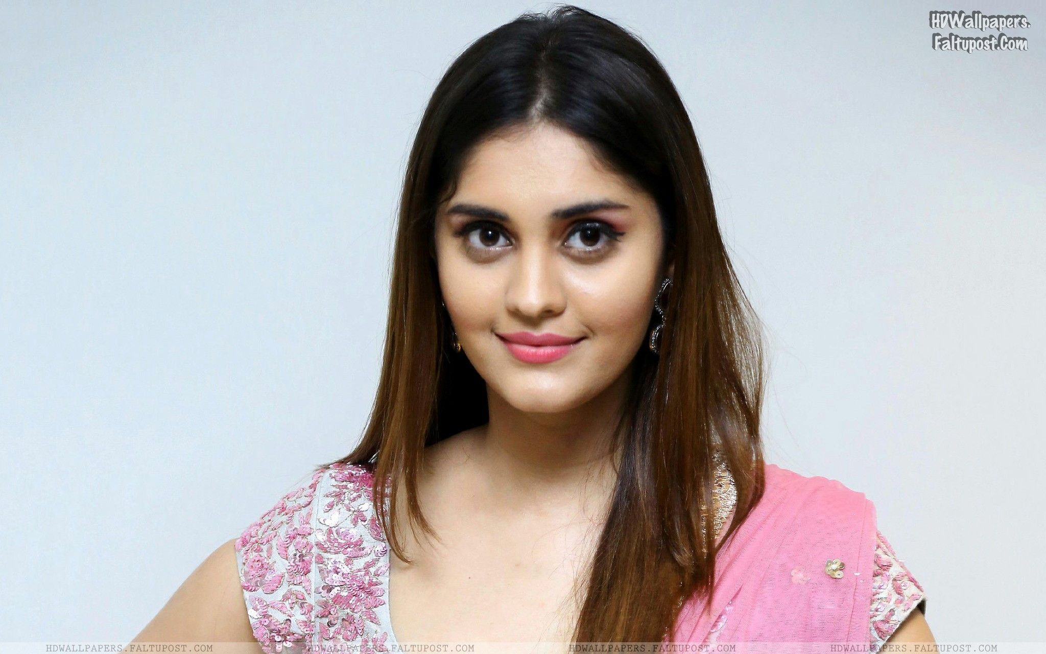 surabhi hd image | Actresses, Actress wallpaper, Dehati girl photo