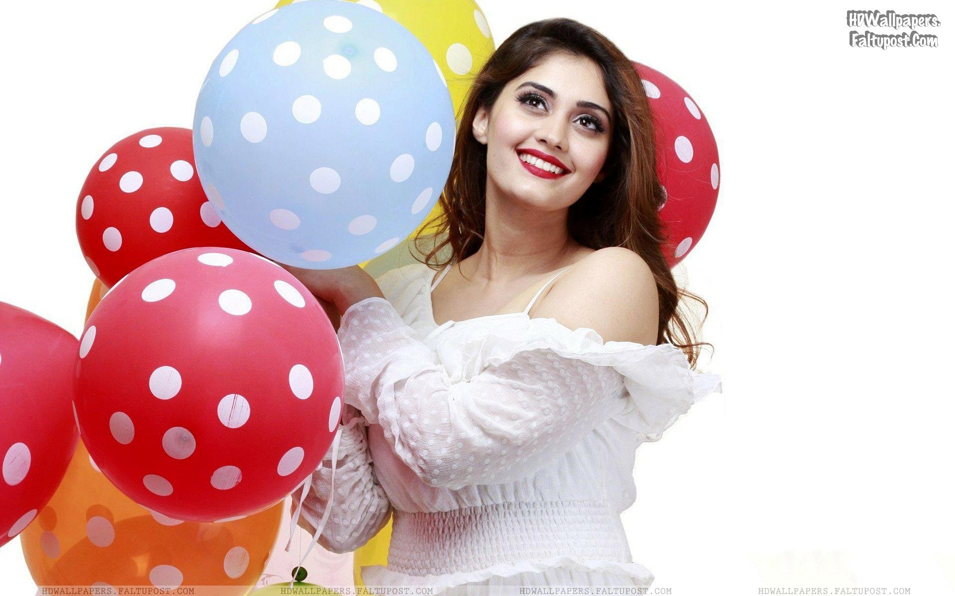 Surabhi Actress HD Wallpaper