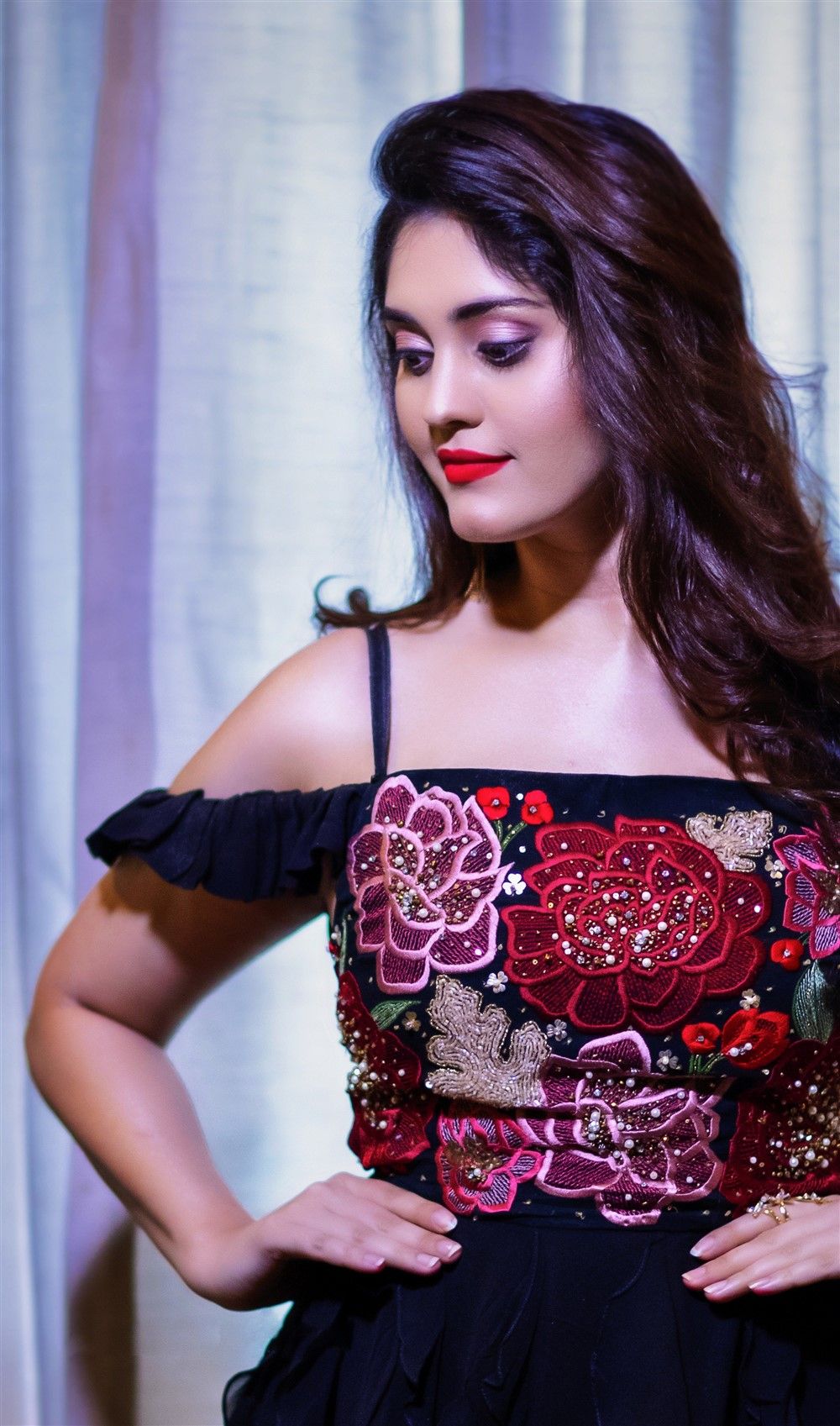 Actress Surbhi Puranik Photohoot Pics. New Movie Posters