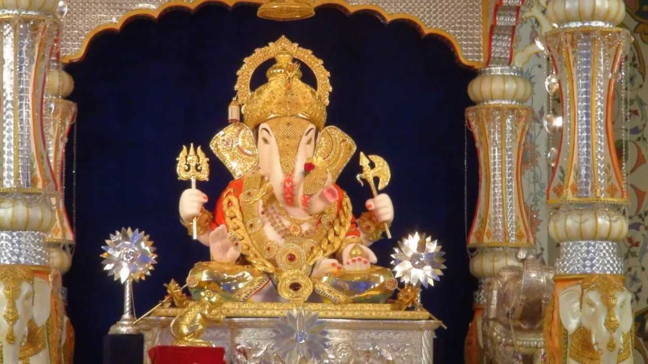 Poona Ganeshotsav 2011, Part Dagadusheth Halwai Mandir