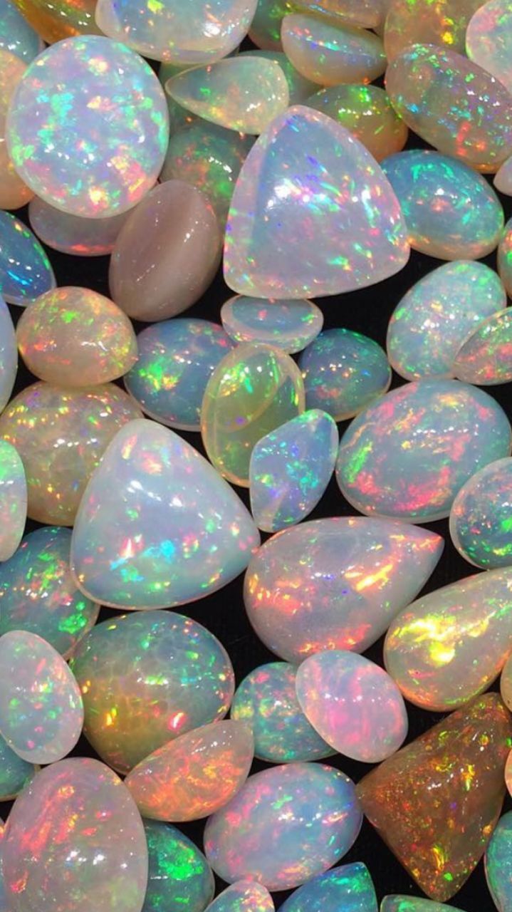 In awe of the iridescent opal #BoundlessNorthClothing /. Pretty wallpaper, Aesthetic iphone wallpaper, Galaxy wallpaper