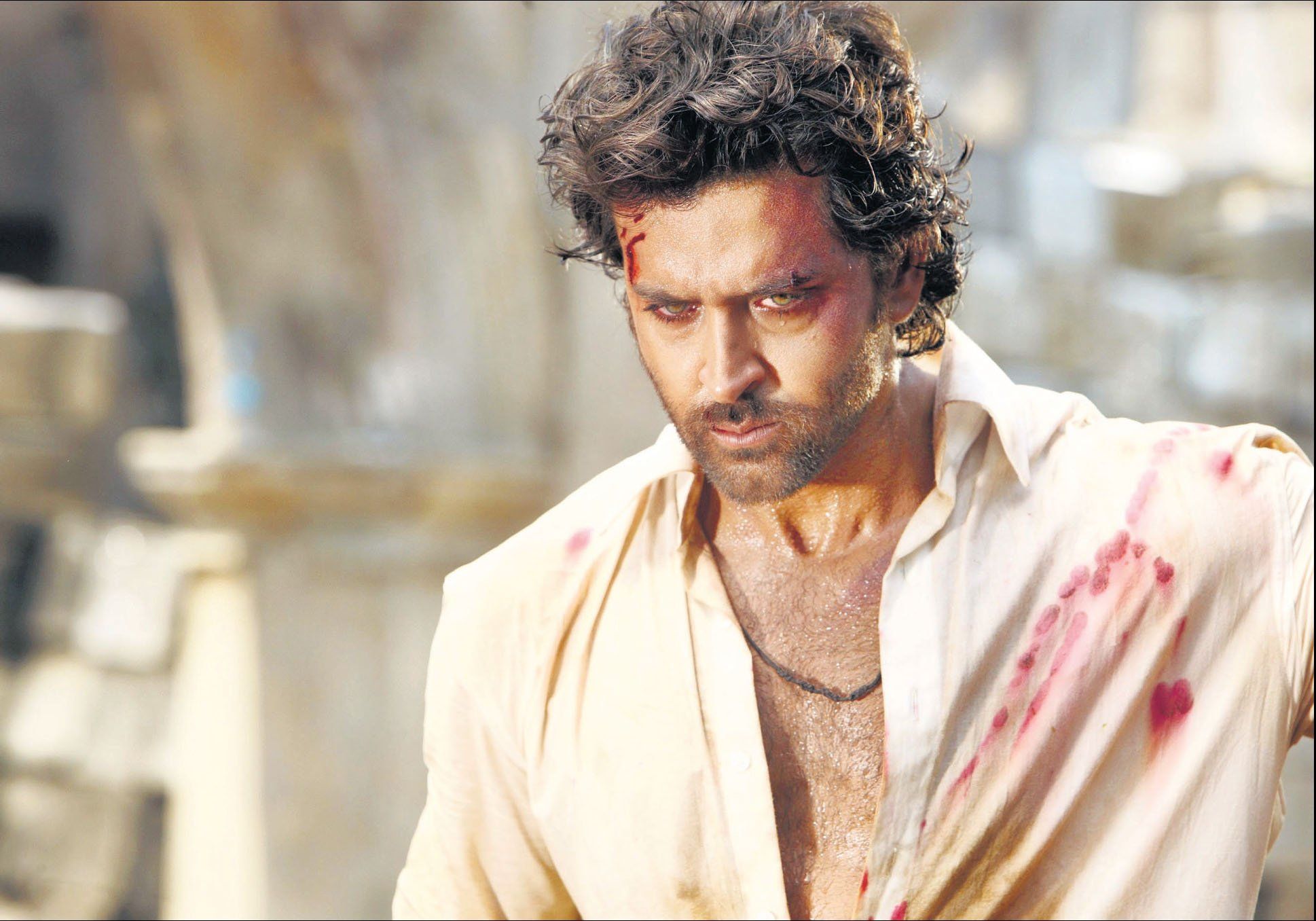 agneepath, Bollywood, Action, Drama, Crime, Romance Wallpaper HD / Desktop and Mobile Background