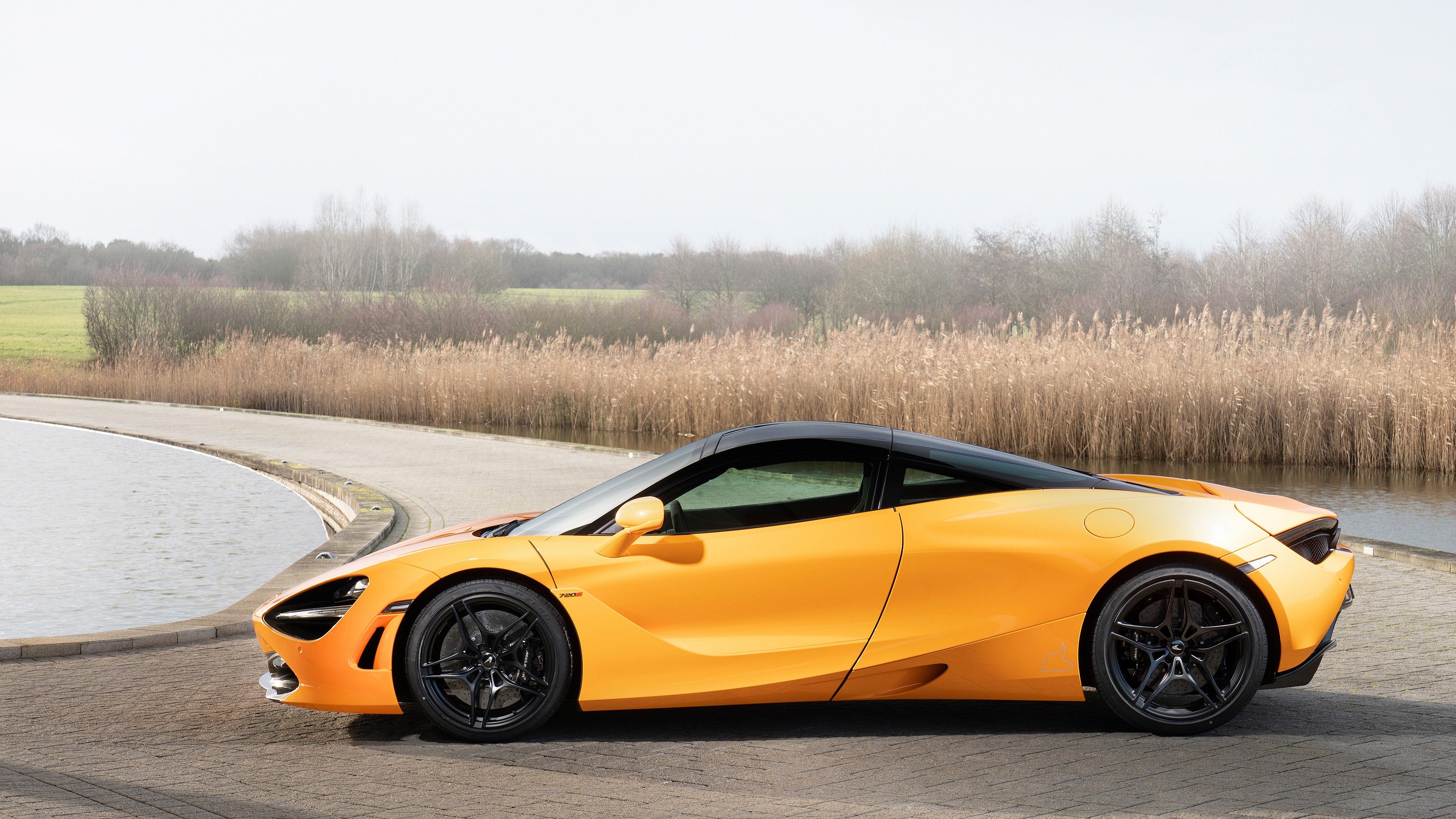 McLaren 720S Superb Yellow Car