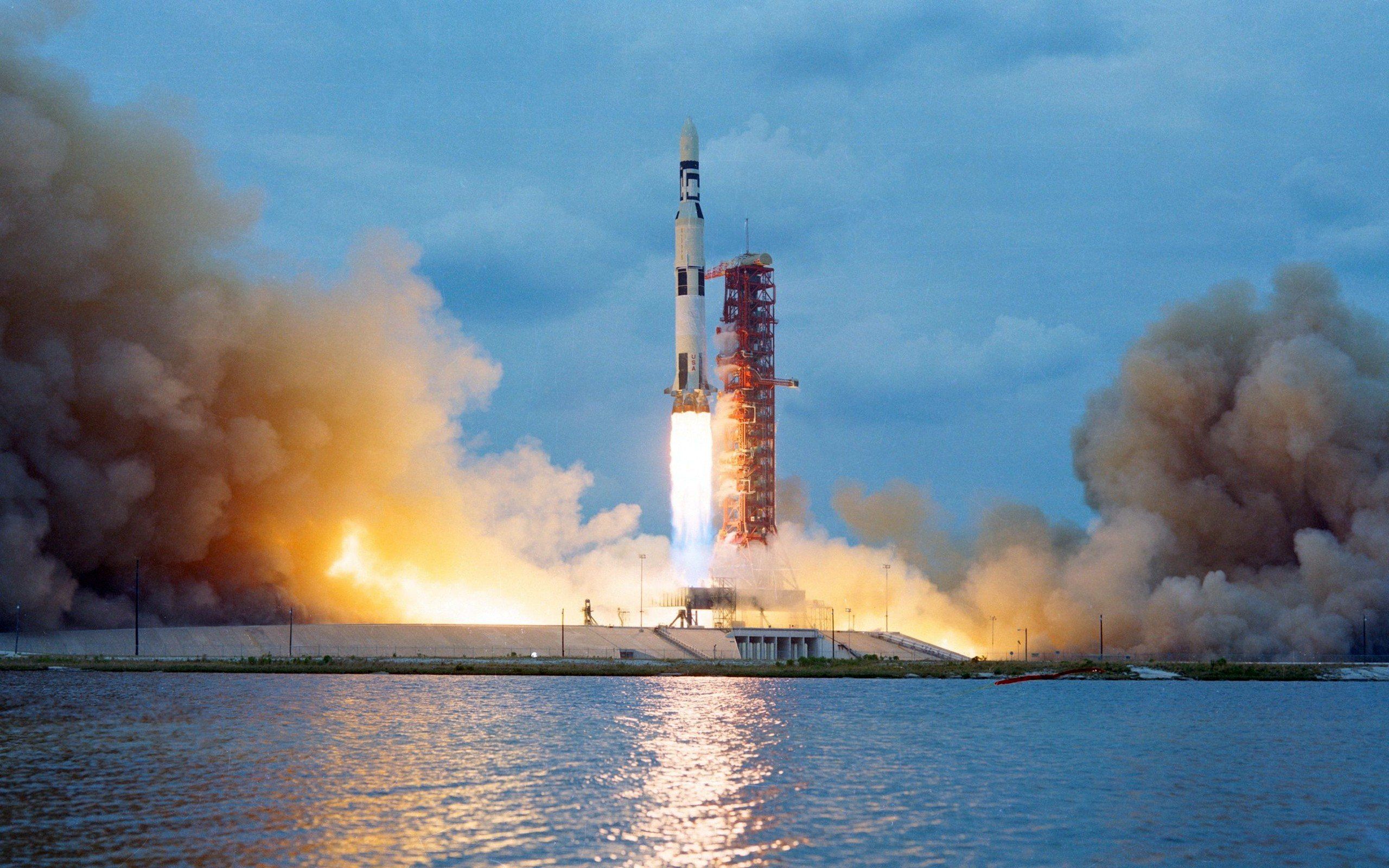 Saturn V, Rocket, Launch pads, NASA, Apollo, Scanned image Wallpaper HD / Desktop and Mobile Background