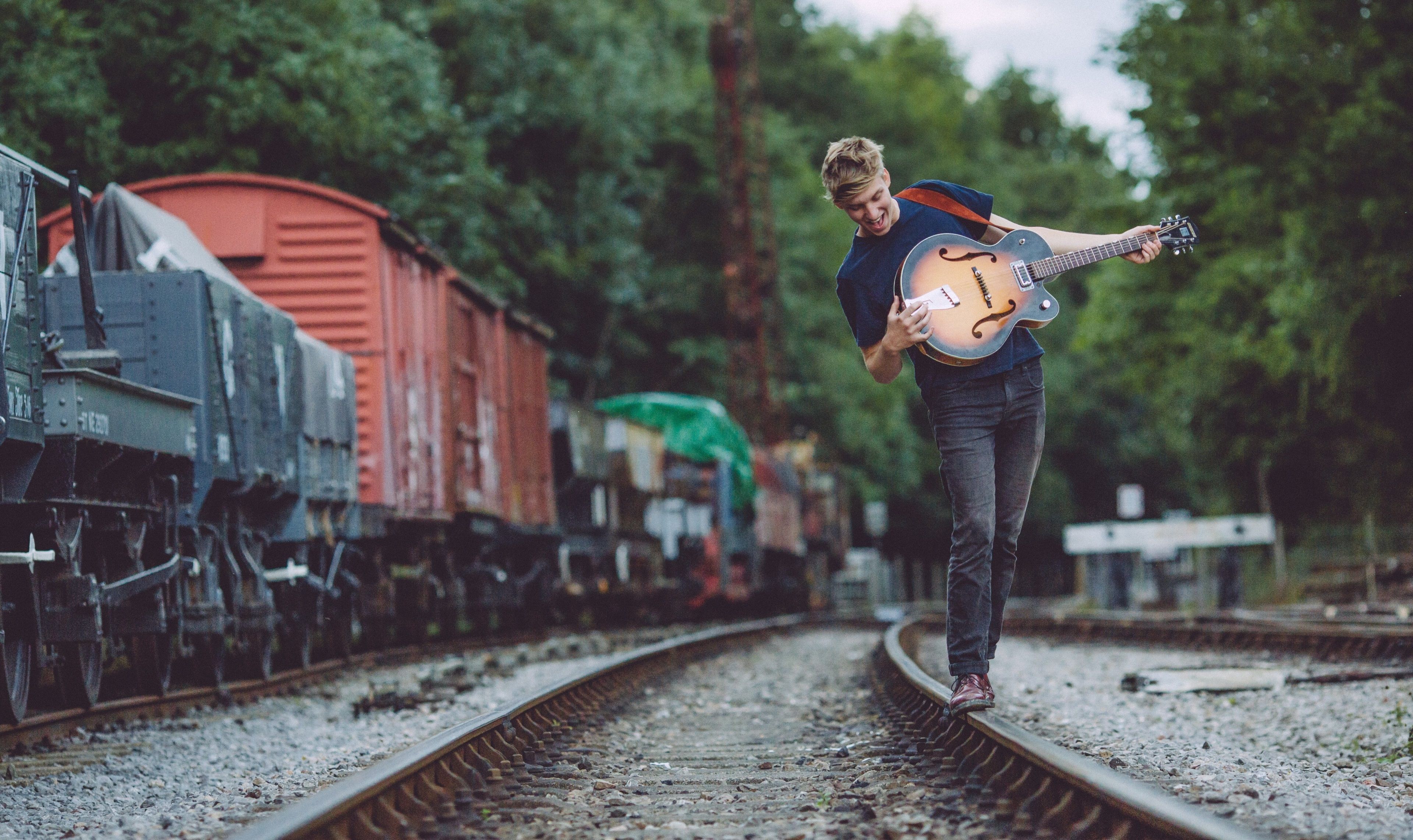 George Ezra Wallpapers - Wallpaper Cave