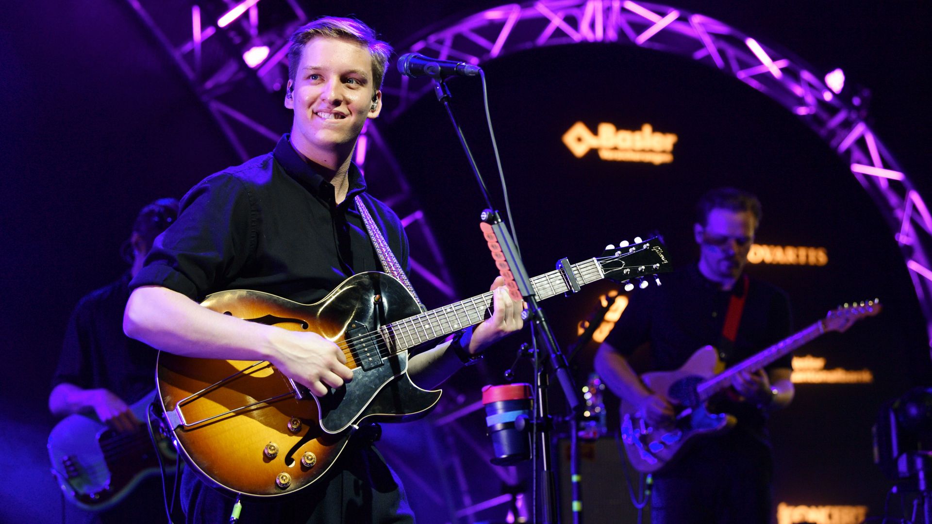 George Ezra Wallpapers - Wallpaper Cave