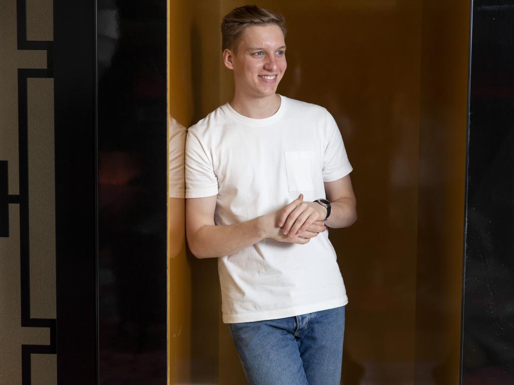 George Ezra calls Shotgun on ARIAs