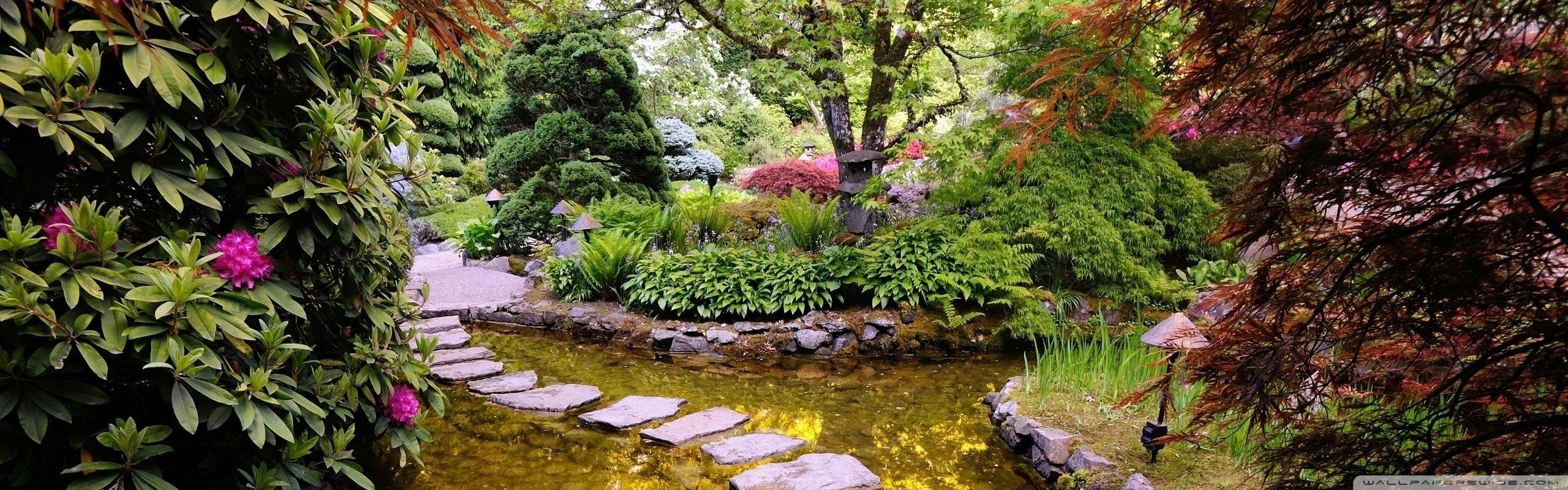 Garden Path Ultra HD Desktop Background Wallpaper for 4K UHD TV, Multi Display, Dual Monitor, Tablet