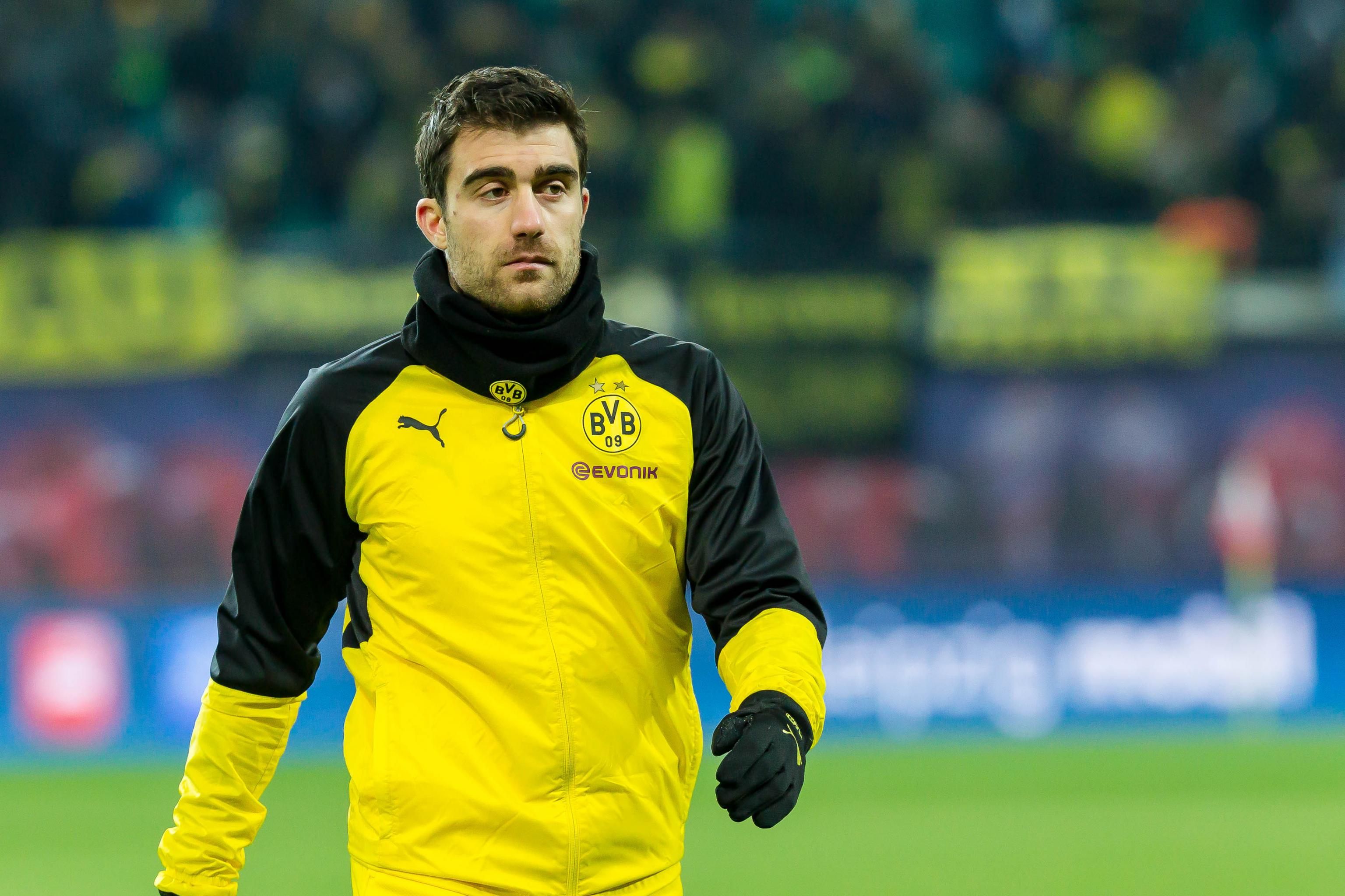 Arsenal Transfer News: Sokratis' Father Says Defender to Complete Move Tuesday. Bleacher Report. Latest News, Videos and Highlights