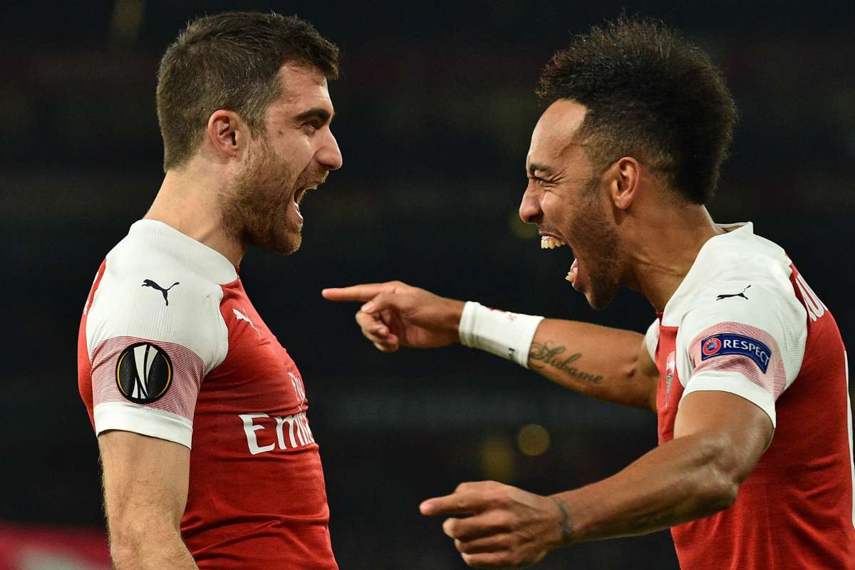 Arsenal news: Sokratis Papastathopoulos insists Arsenal can finish in the top four