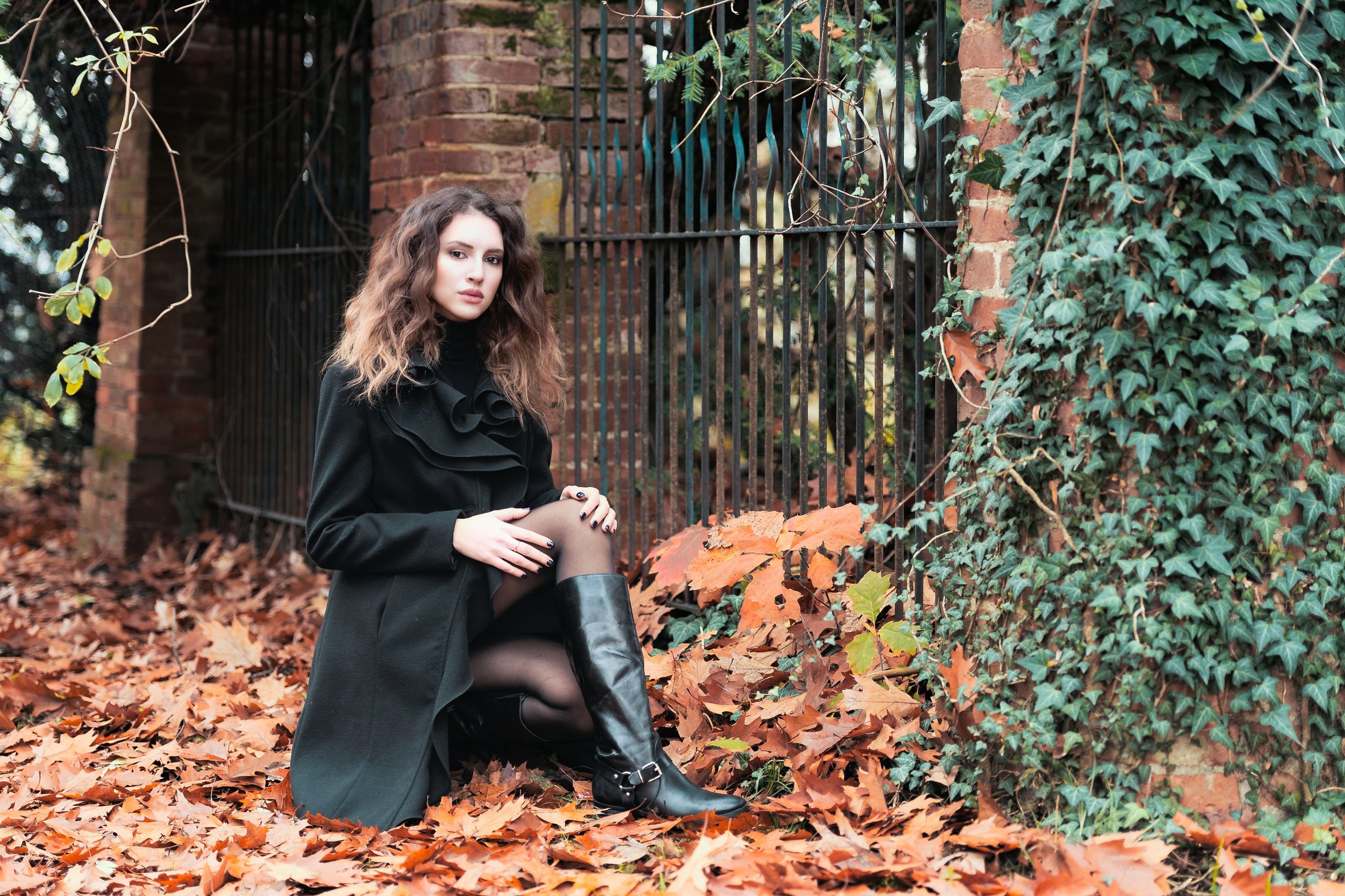 Desktop Wallpaper Foliage Brown haired Wearing boots Coat 3000x2000