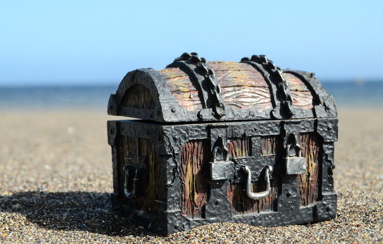 Wallpaper metal, wood, sand, chains, locks, old treasure chest image for desktop, section стиль