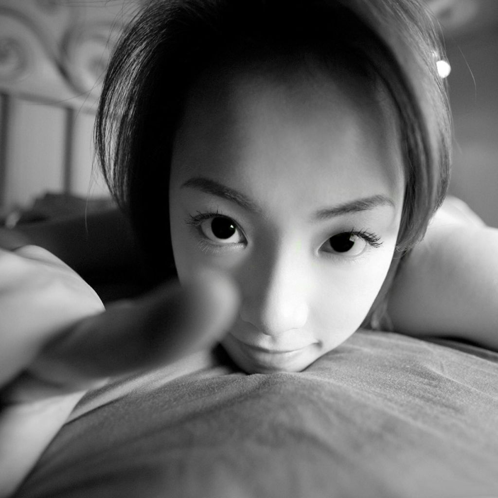 Asians Japanese Grayscale Monochrome Women iPad Wallpaper Free Download