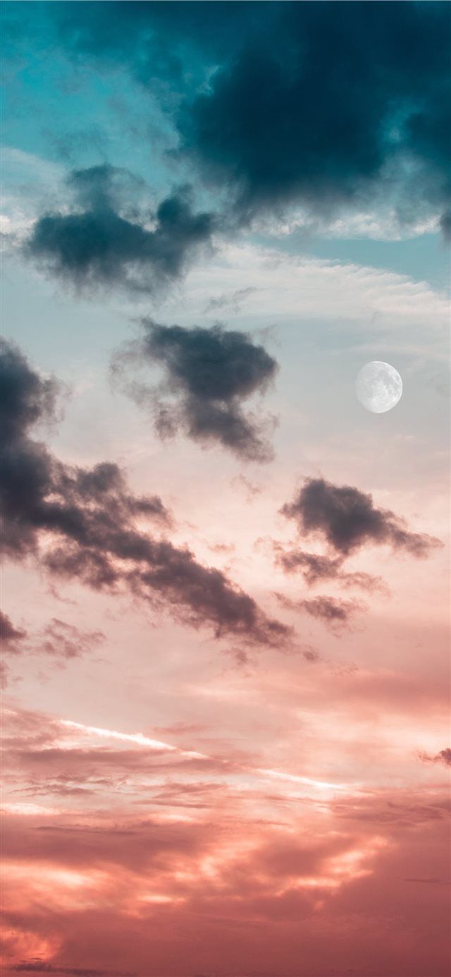 New moon iPhone X wallpaper #sun #nature #sunset #mobile #Wallpaper #Background #iPhoneX #iPhoneXS #iPhon. iPhone wallpaper sky, Sky aesthetic, Nature wallpaper