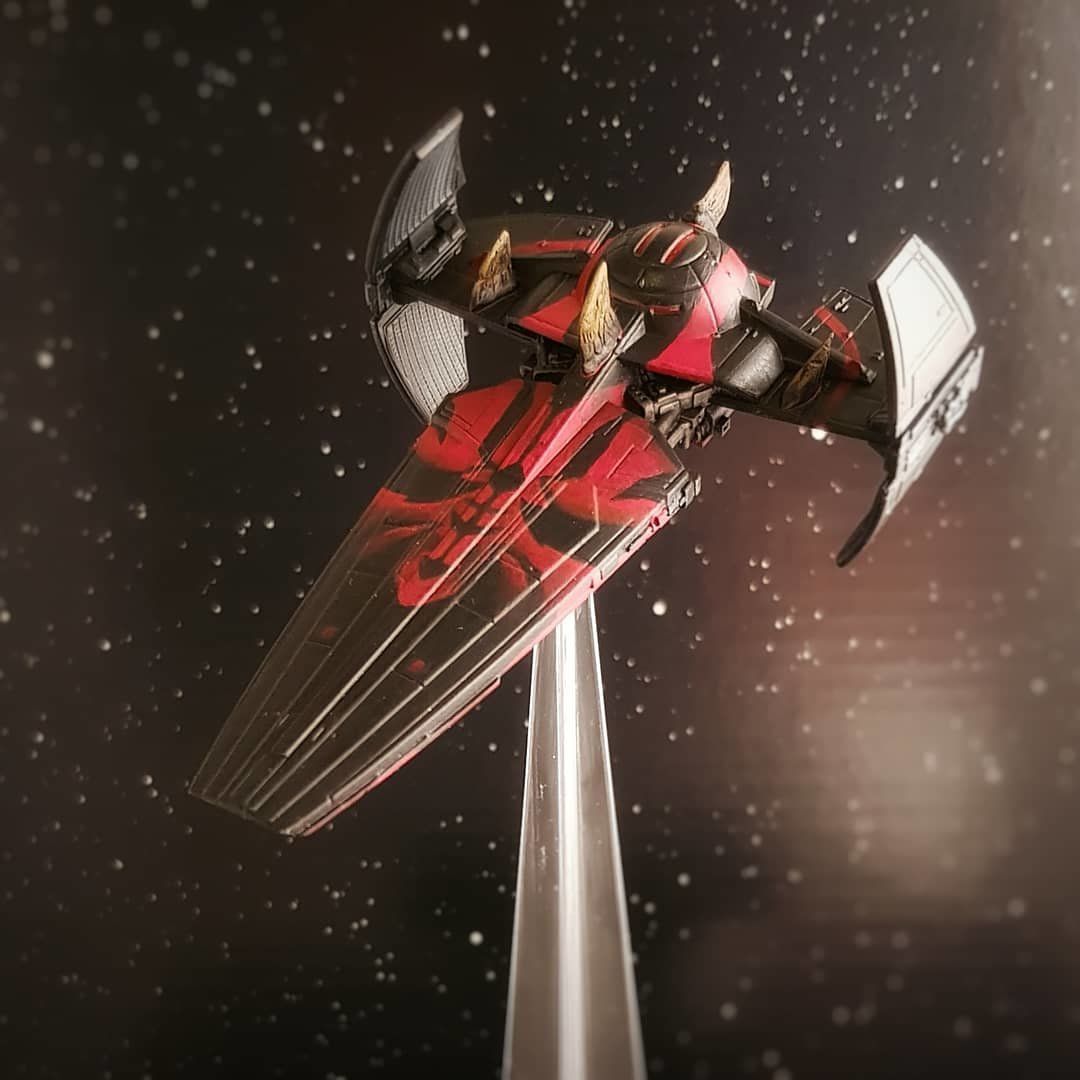 Showcase: Sith Infiltrator Wing Painting And Modification