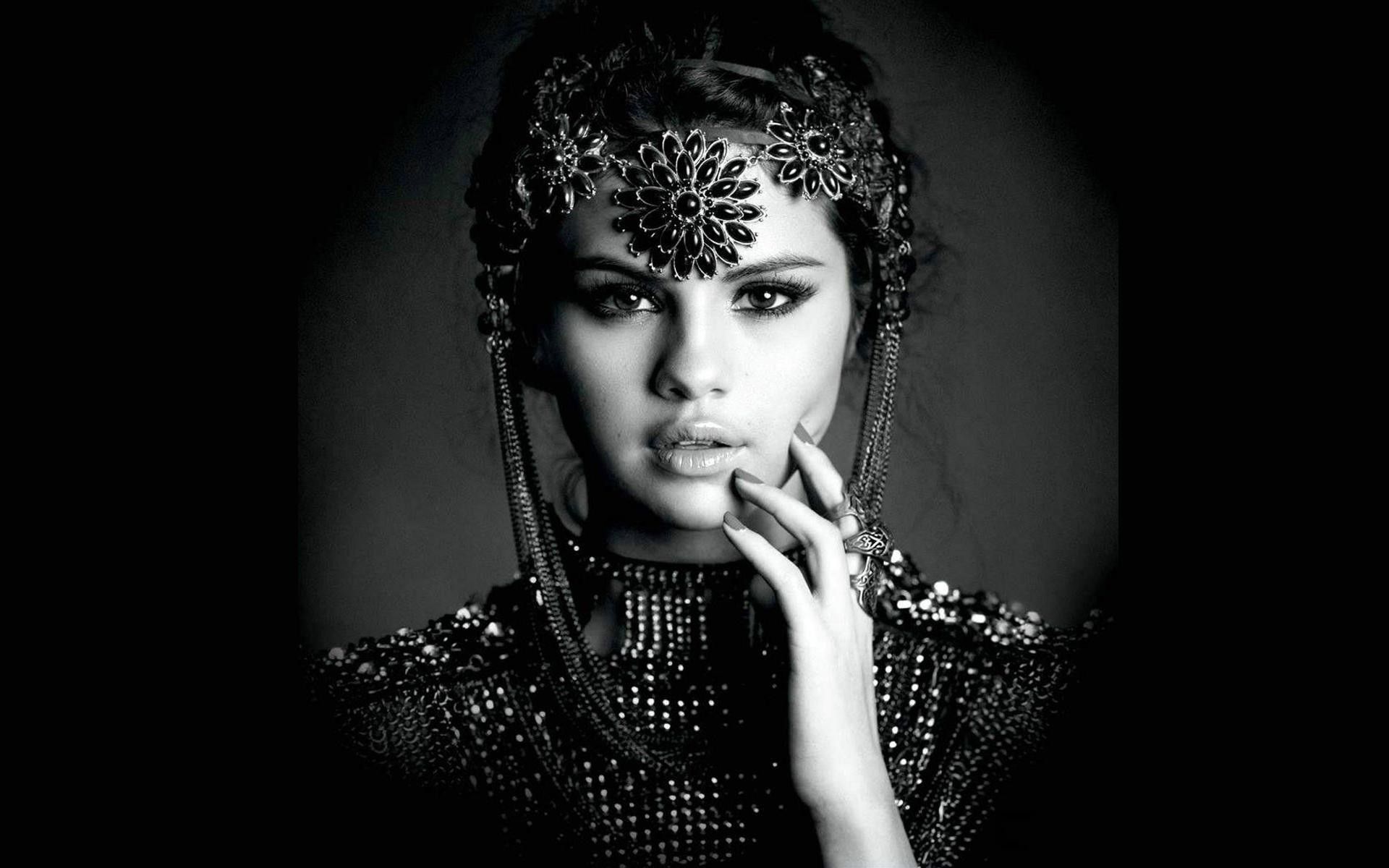 women, Selena Gomez, black, teen, monochrome, actress wallpaper