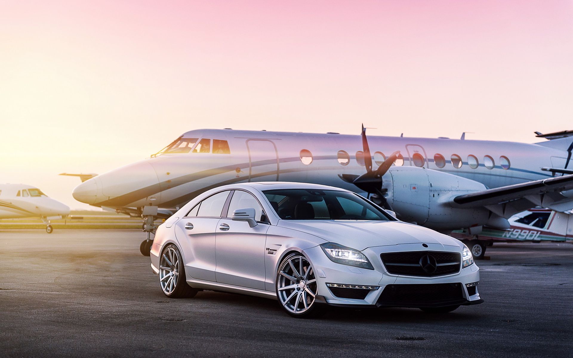 Free download Mercedes S63 AMG White HD WallpaperWelcome To StarChop [1920x1200] for your Desktop, Mobile & Tablet. Explore Mercedes AMG Wallpaper HD. Mercedes Benz Amg Wallpaper, Mercedes AMG F1