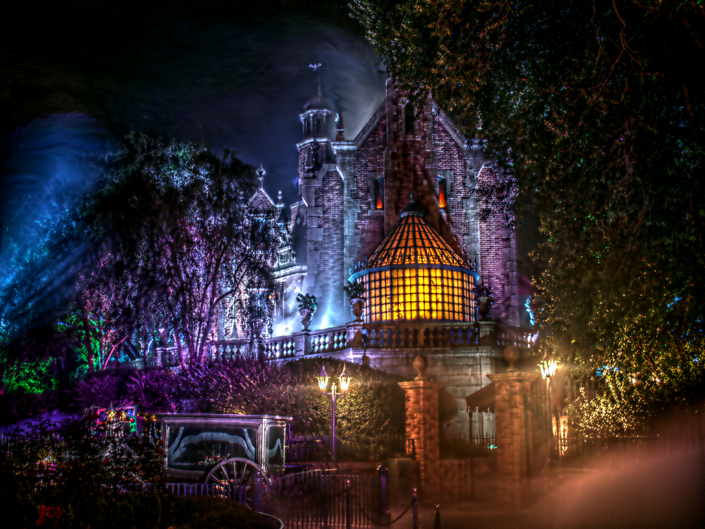 Haunted Mansion Wallpapers [ Theme Park Wallpapers ]