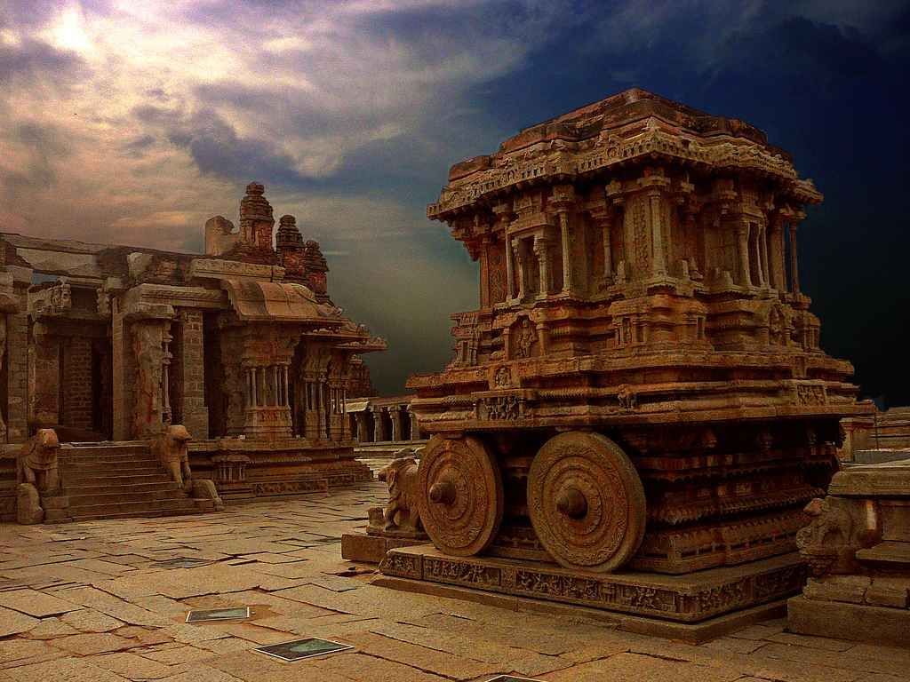 Travel India, Culture and Fashion. Temple architecture, Temple, Weather in india