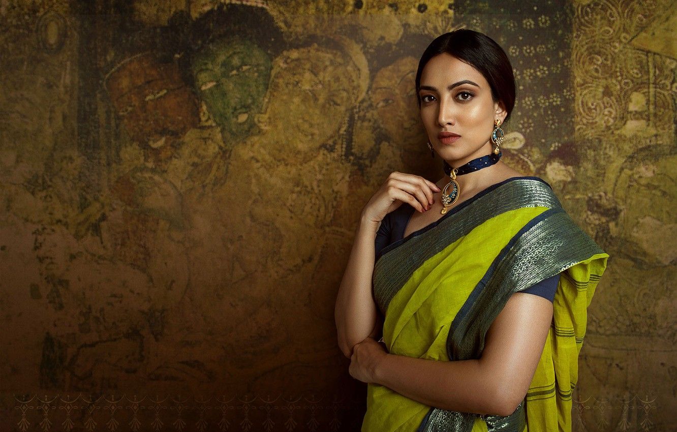 Beautiful Tamil Girl Megana In Traditional Indian Yellow Saree indian  traditional girl with saree HD phone wallpaper  Pxfuel