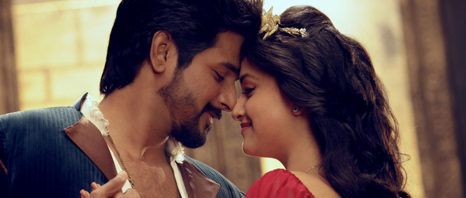 Sivakarthikeyan And Keerthi Suresh In Remo Movie Photo Stills