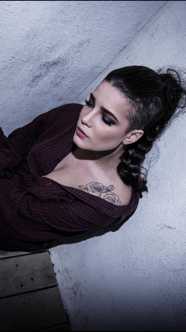 Halsey IPhone Lockscreen Wallpaper. Halsey, Hopeless Fountain Kingdom, Singer