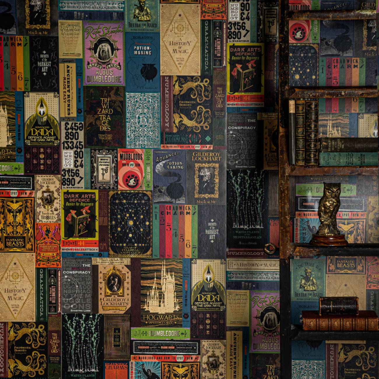 Hogwarts Library Book Covers Wallpaper -Wallpaper Mural