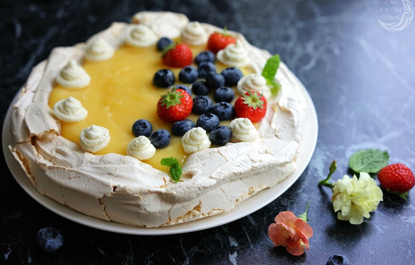 Wallpaper berries, strawberry, cake, blueberries, meringue, Pavlova image for desktop, section еда