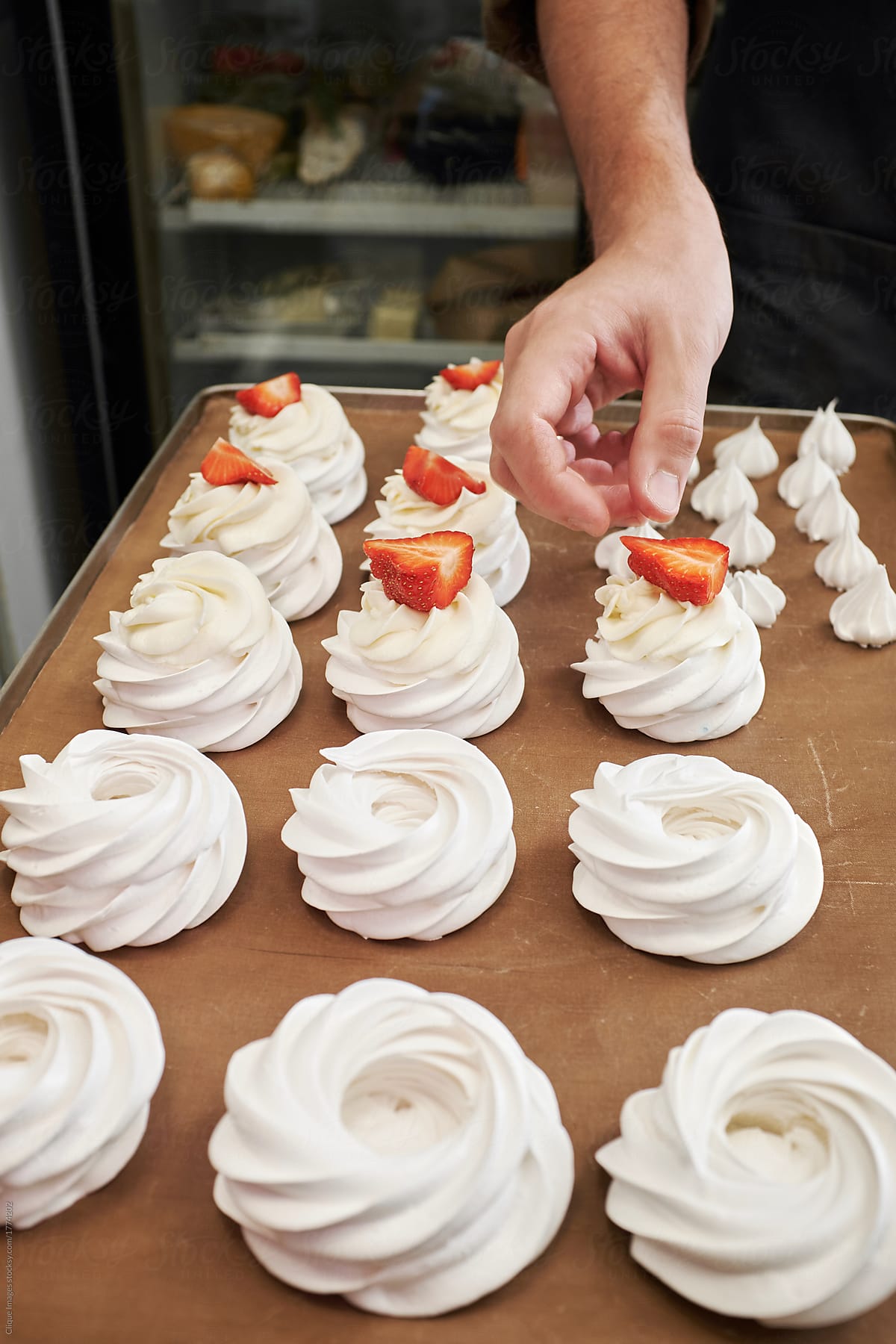 Pavlova with strawberries